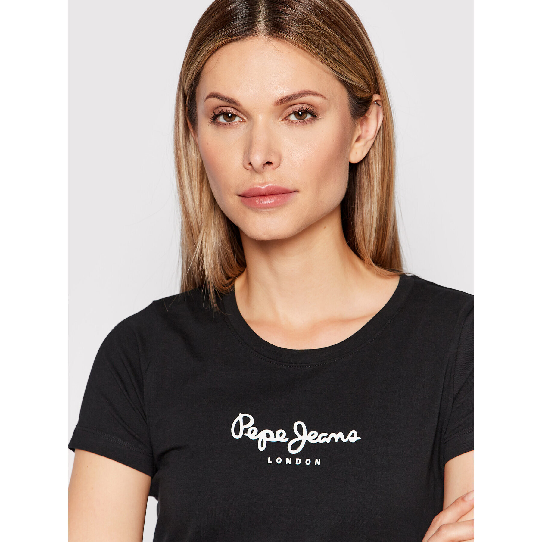 Pepe Jeans Тишърт New Virginia PL505202 Черен Slim Fit - Pepit.bg