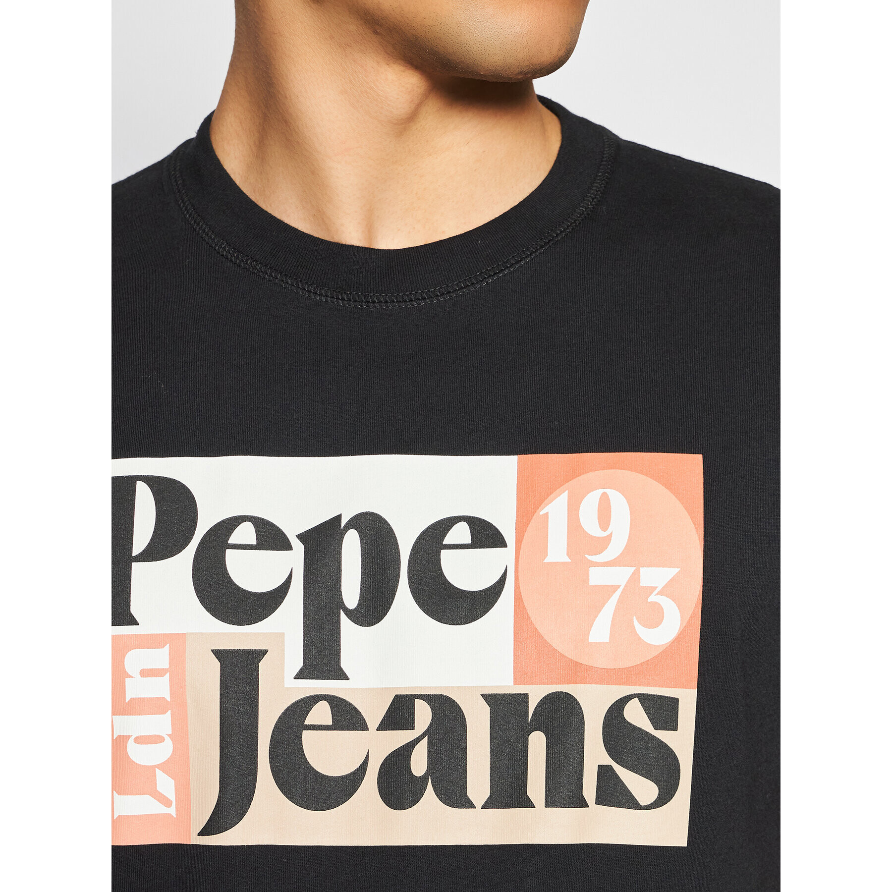 Pepe Jeans Тишърт Wells PM507875 Черен Regular Fit - Pepit.bg