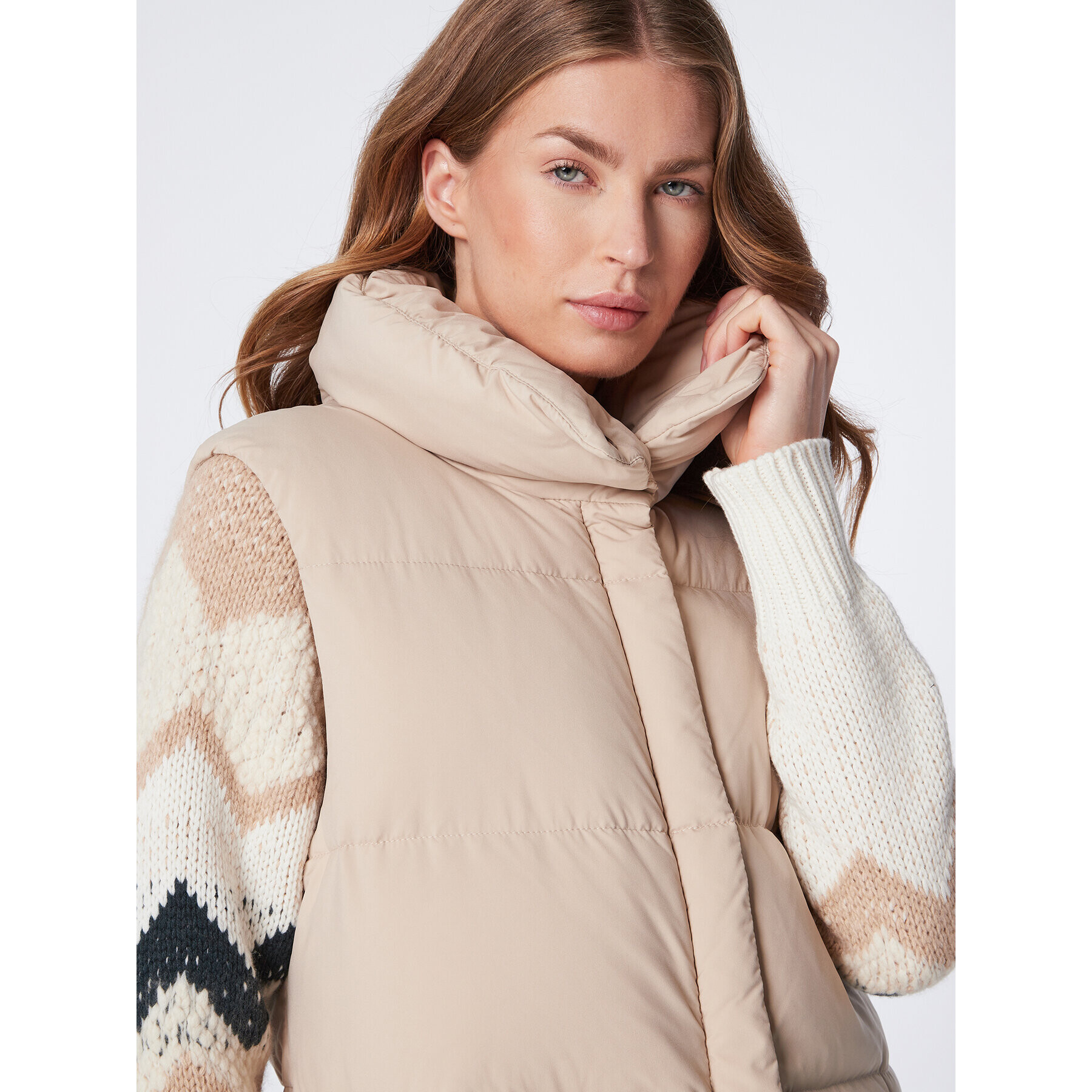 Peserico Easy Елек M03313 03604 Бежов Regular Fit - Pepit.bg