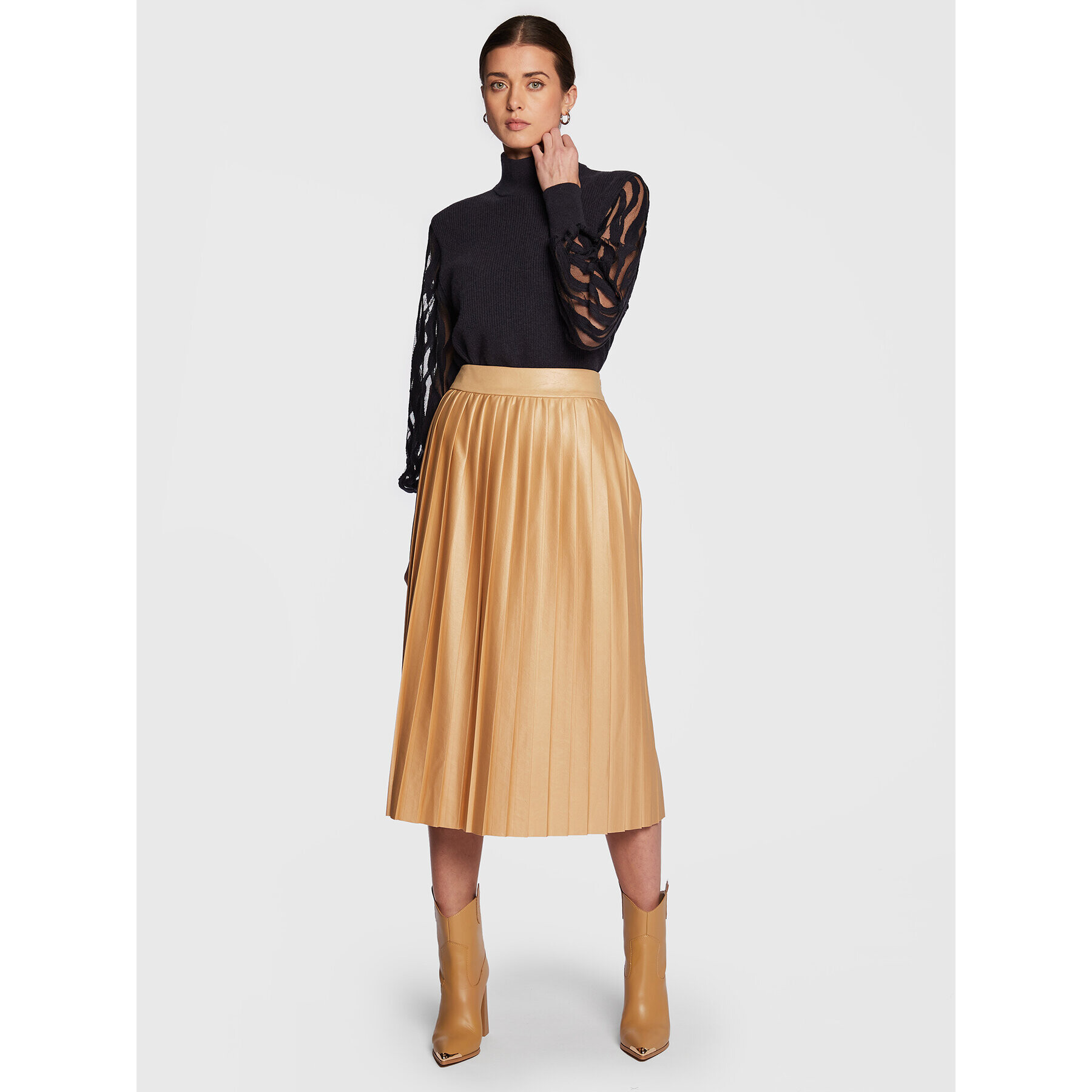 Peserico Easy Плисирана пола M05489P1 Бежов Regular Fit - Pepit.bg
