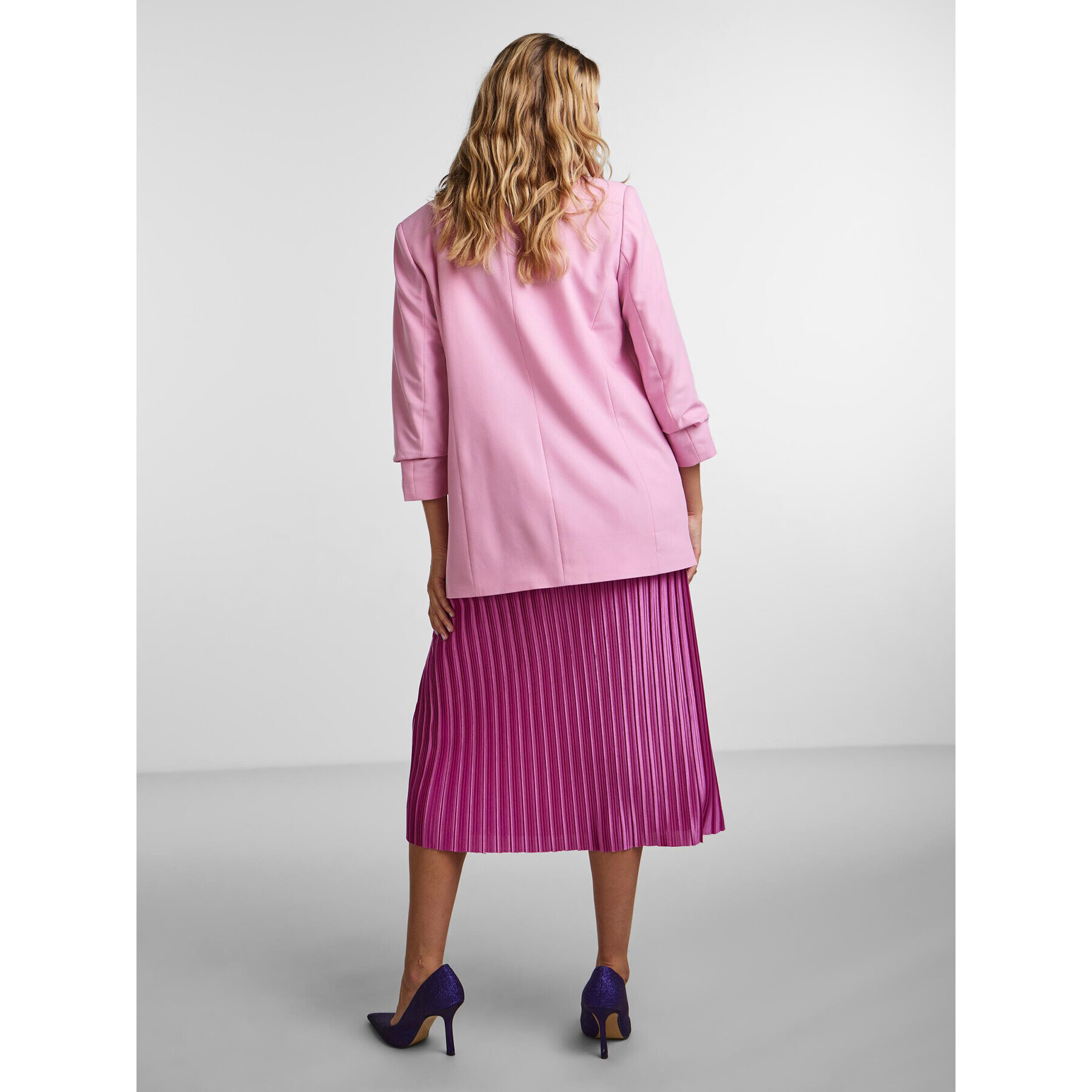Pieces Сако Boss 17090996 Розов Regular Fit - Pepit.bg