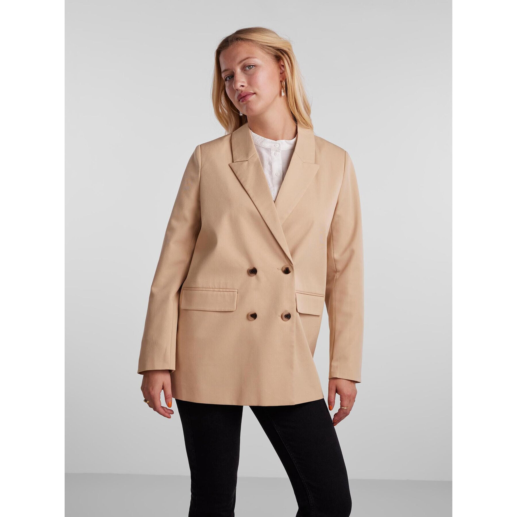 Pieces Сако 17133382 Бежов Loose Fit - Pepit.bg