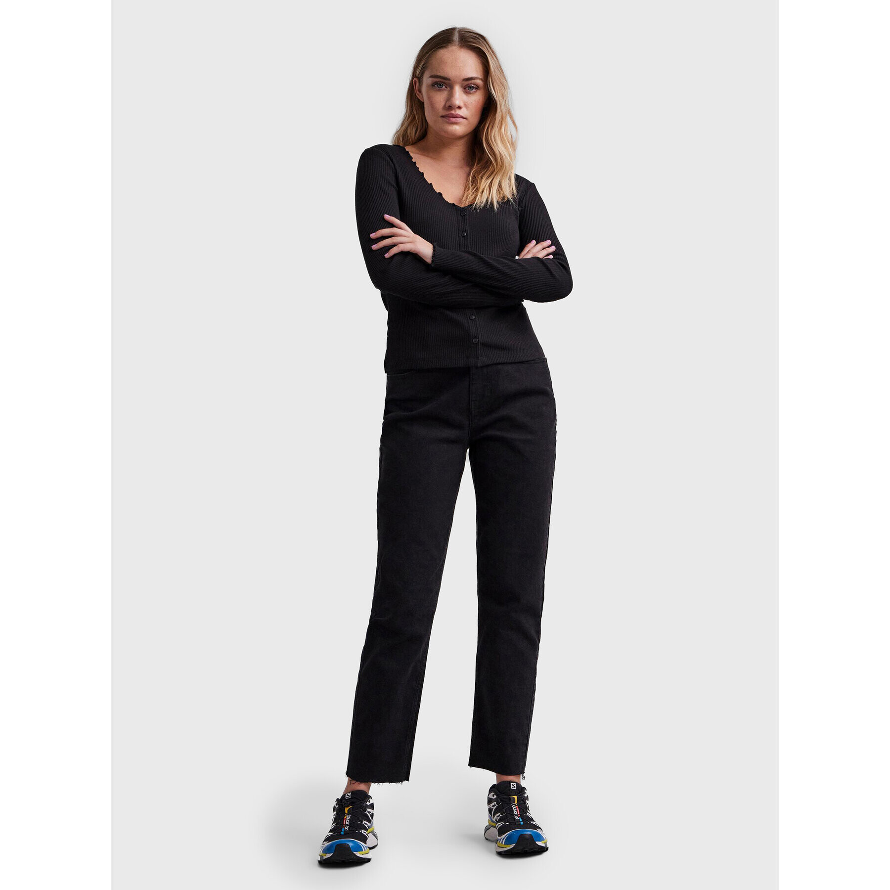 Pieces Блуза Nukisa 17101835 Черен Slim Fit - Pepit.bg
