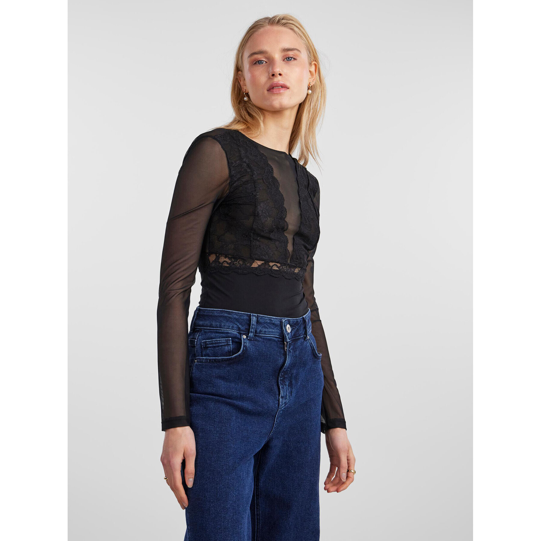 Pieces Боди 17141142 Черен Slim Fit - Pepit.bg