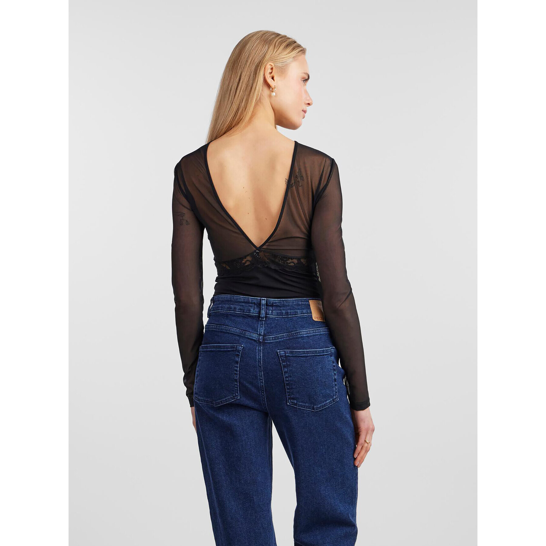 Pieces Боди 17141142 Черен Slim Fit - Pepit.bg