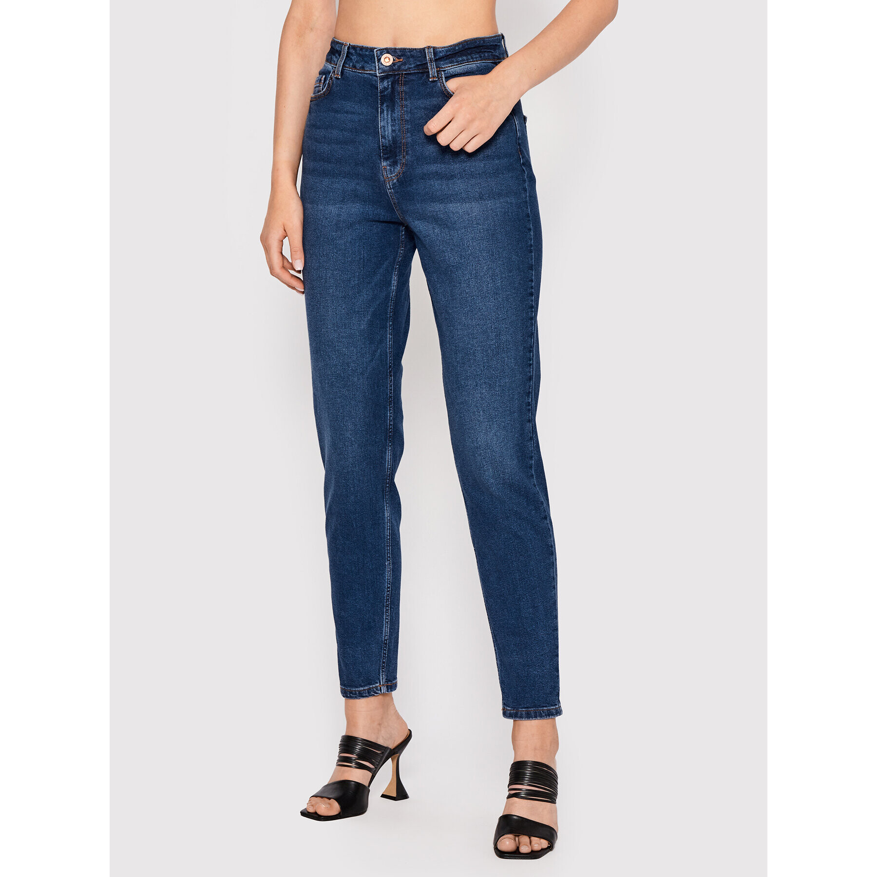 Pieces Дънки Kesia 17102087 Син Mom Fit - Pepit.bg