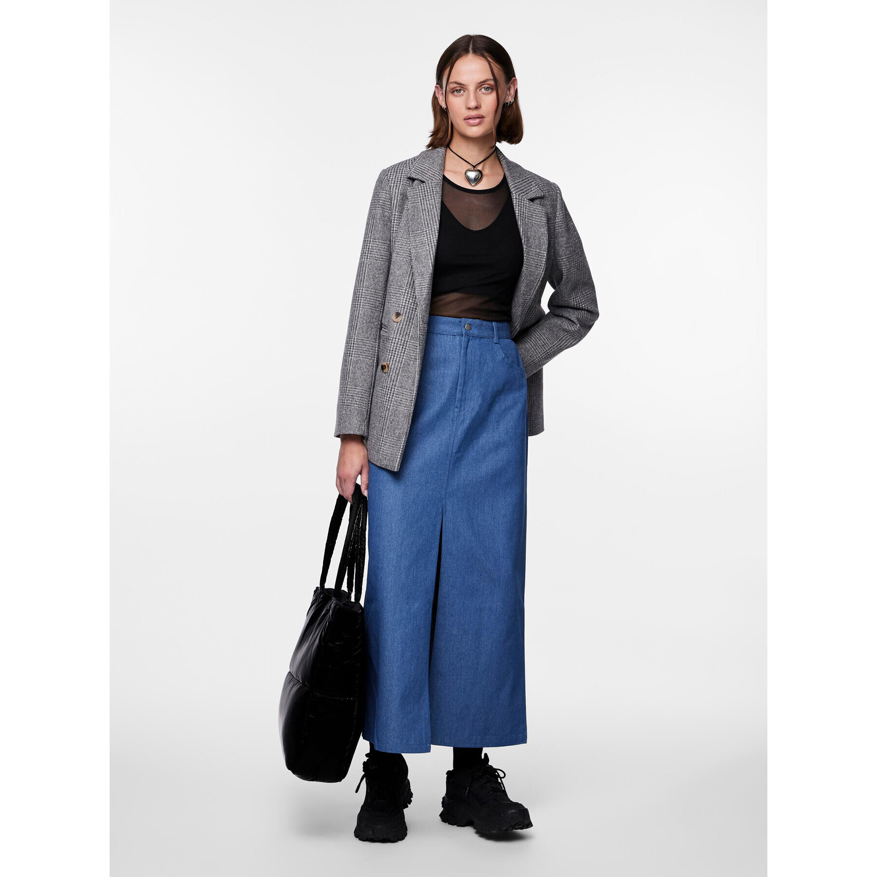 Pieces Дънкова пола 17150001 Син Regular Fit - Pepit.bg