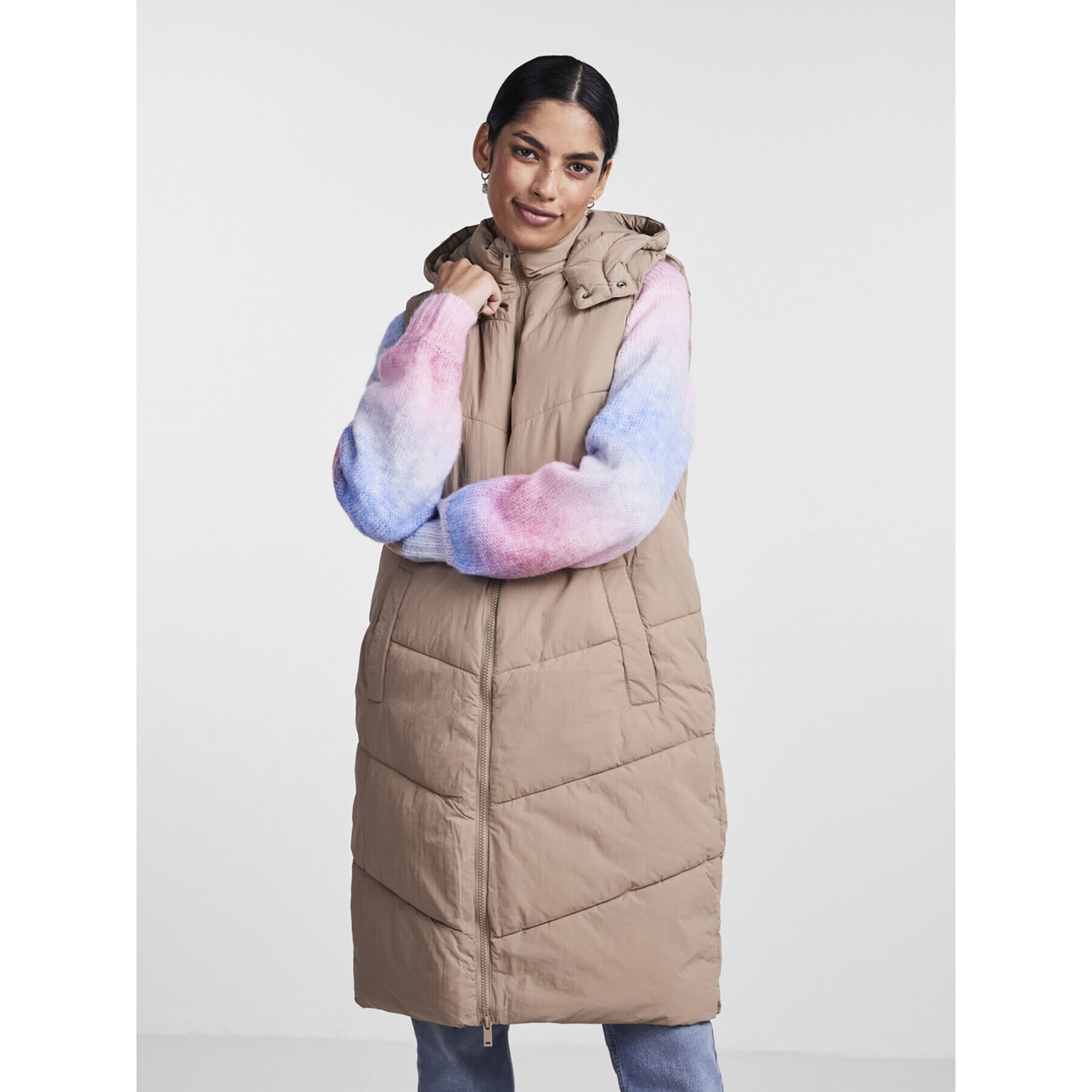 Pieces Елек Jamilla 17131106 Бежов Regular Fit - Pepit.bg