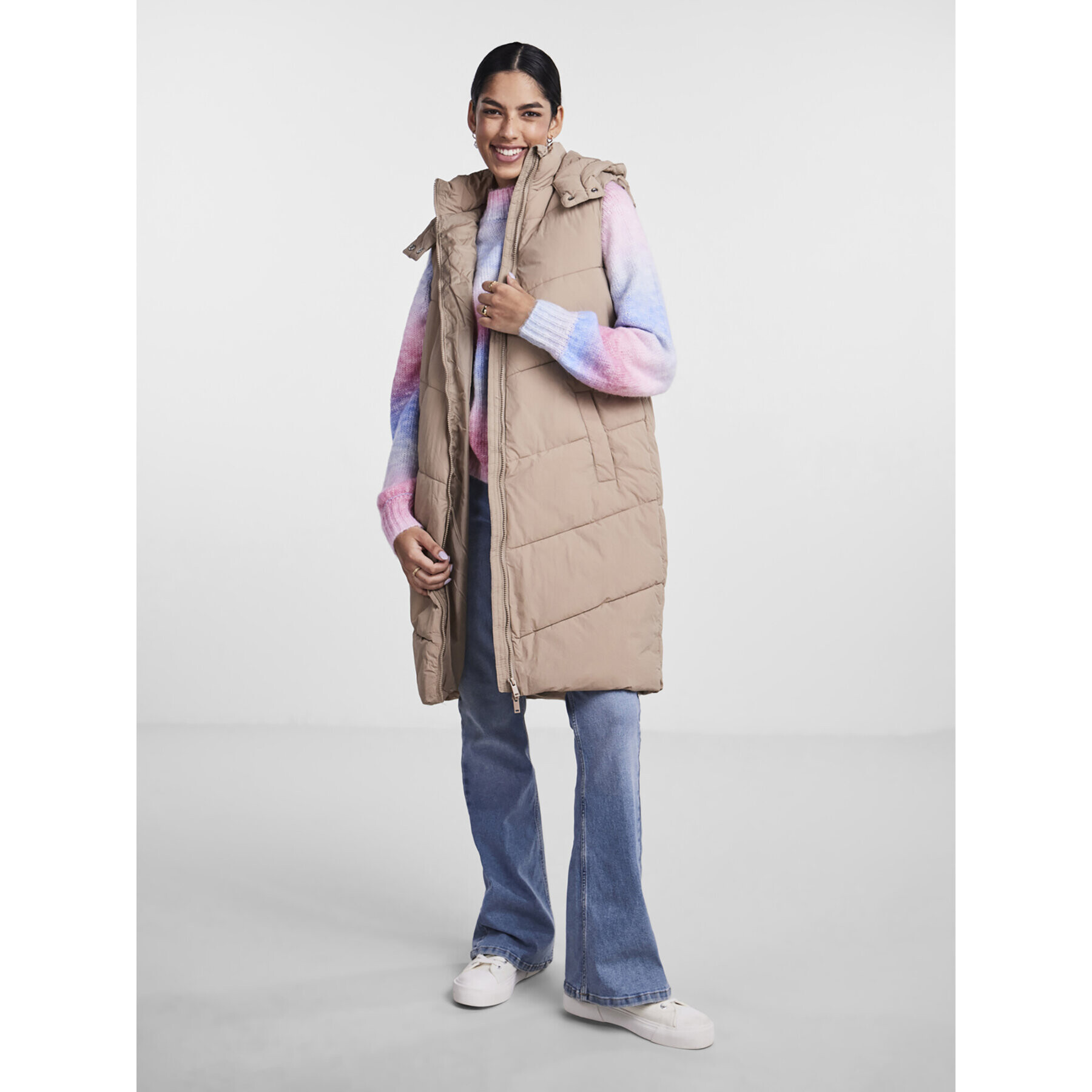 Pieces Елек Jamilla 17131106 Бежов Regular Fit - Pepit.bg