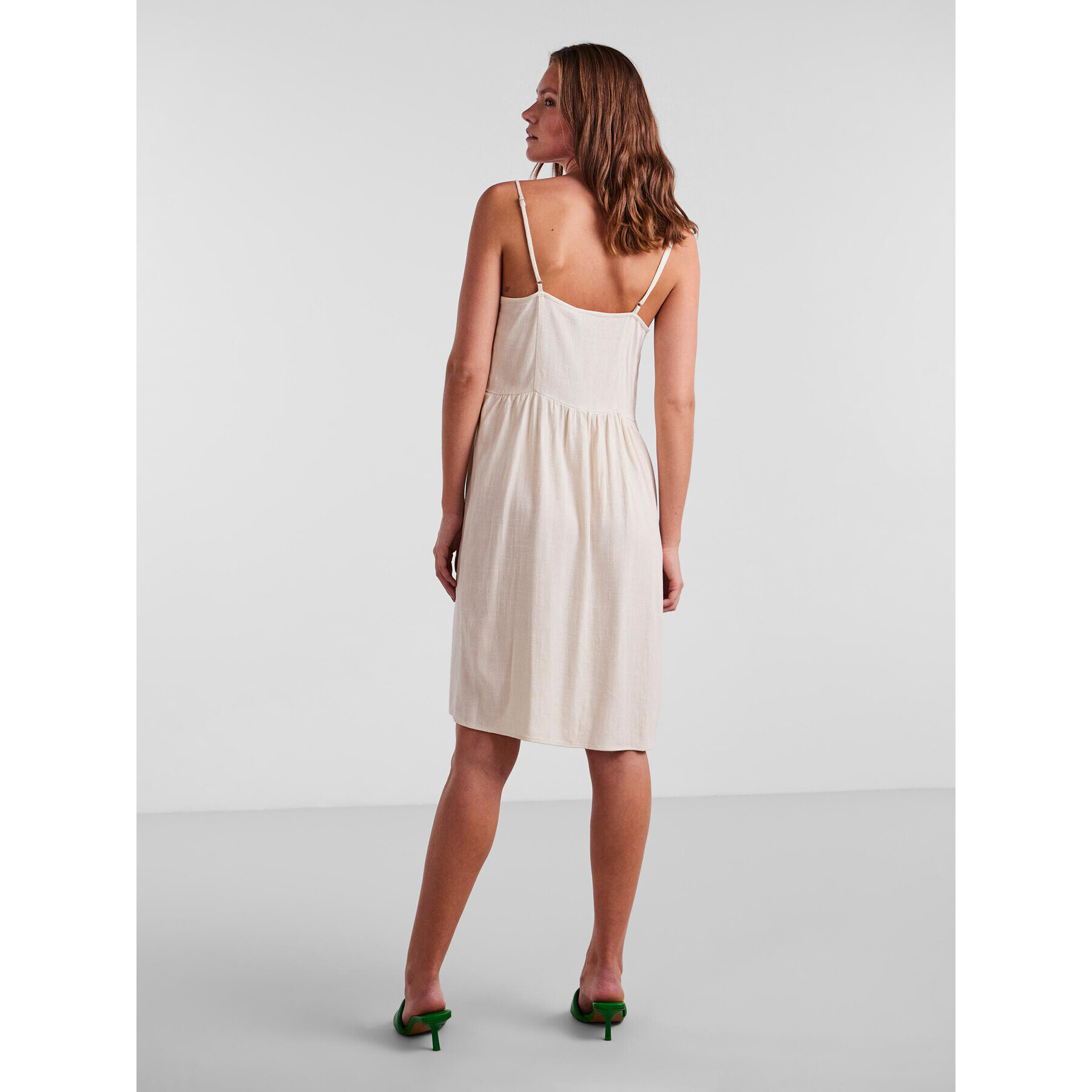 Pieces Ежедневна рокля 17132924 Екрю Regular Fit - Pepit.bg