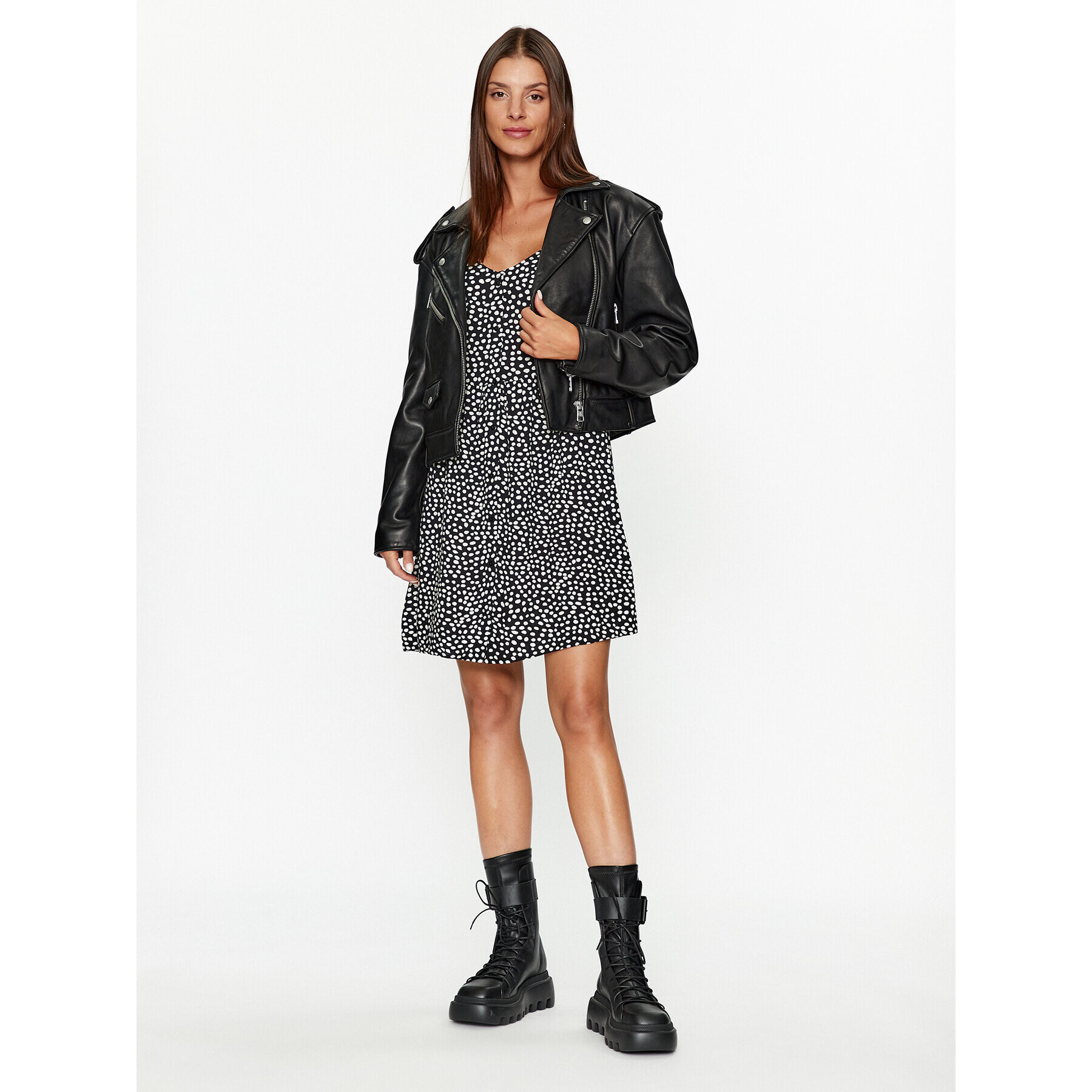 Pieces Ежедневна рокля 17133682 Черен Regular Fit - Pepit.bg