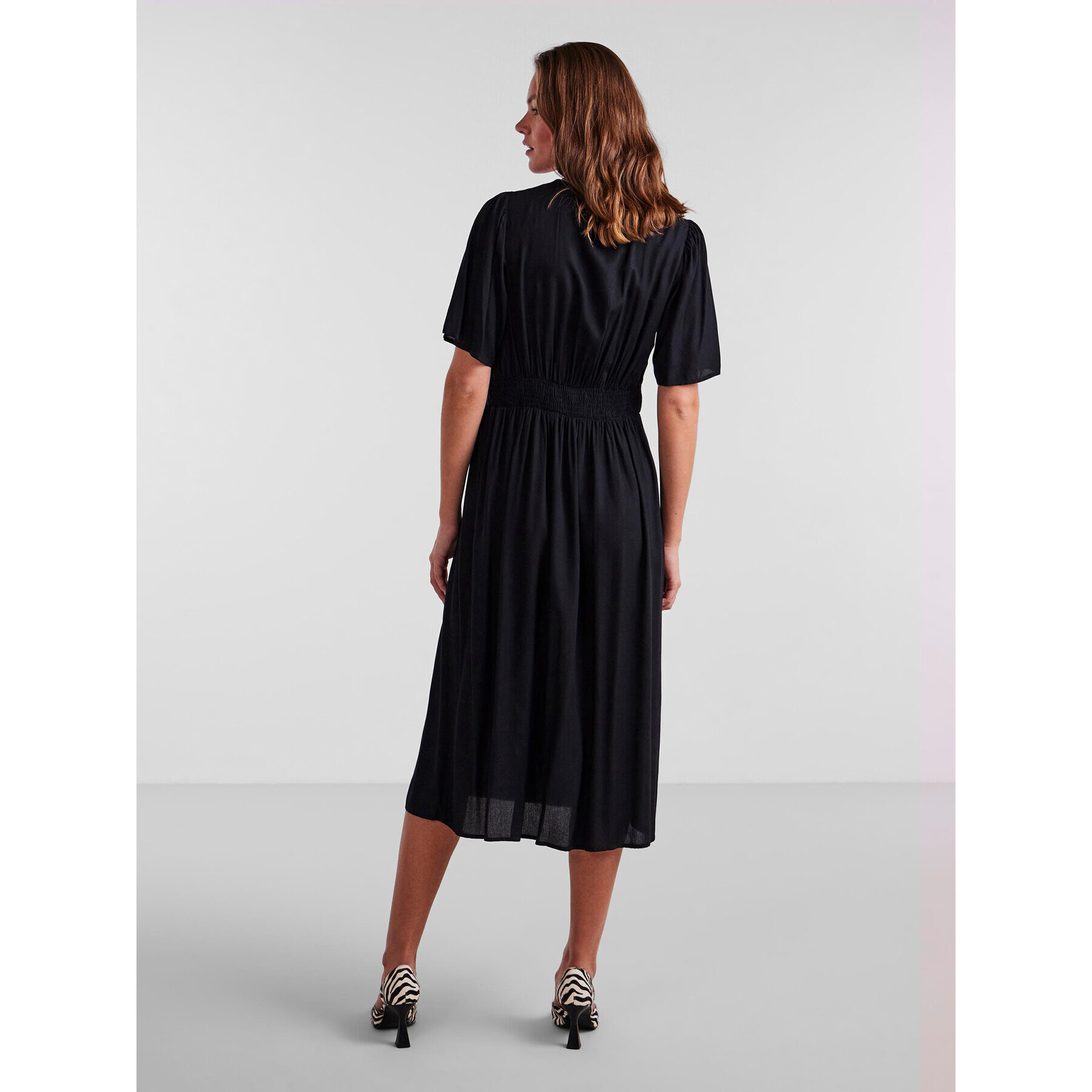 Pieces Ежедневна рокля 17133688 Черен Regular Fit - Pepit.bg