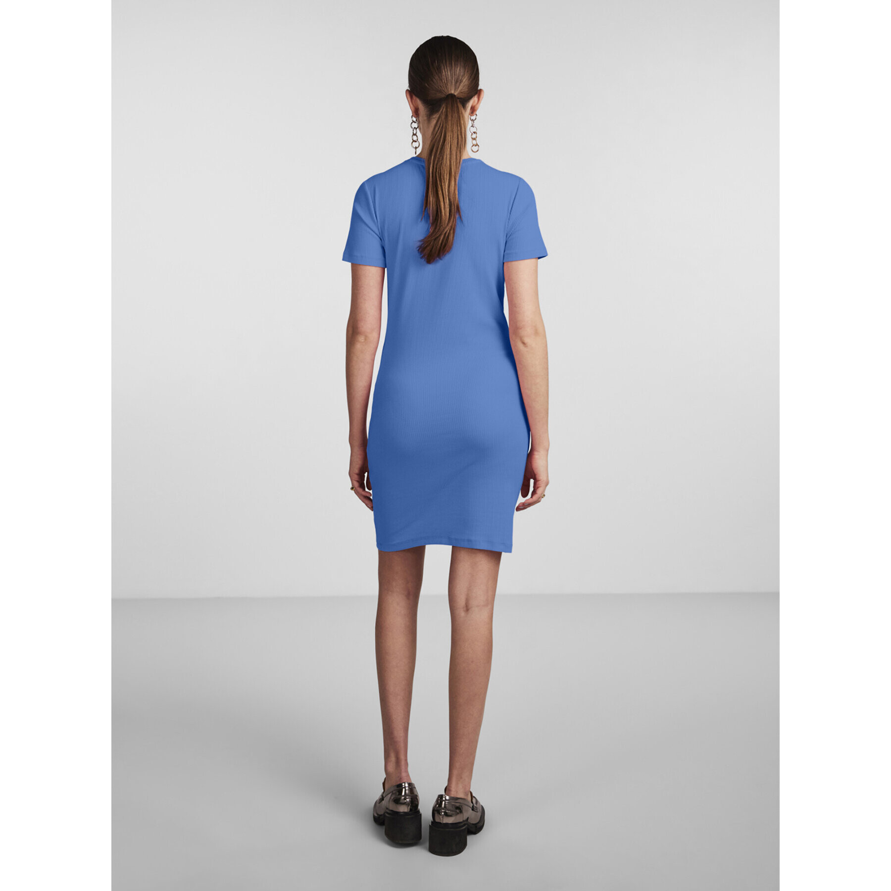 Pieces Ежедневна рокля 17134049 Син Slim Fit - Pepit.bg