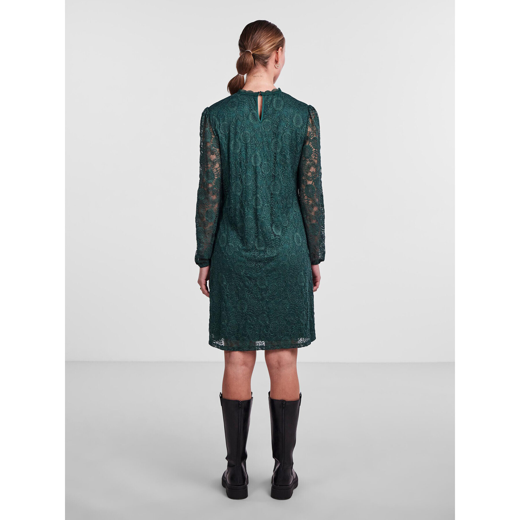 Pieces Ежедневна рокля 17139864 Зелен Regular Fit - Pepit.bg