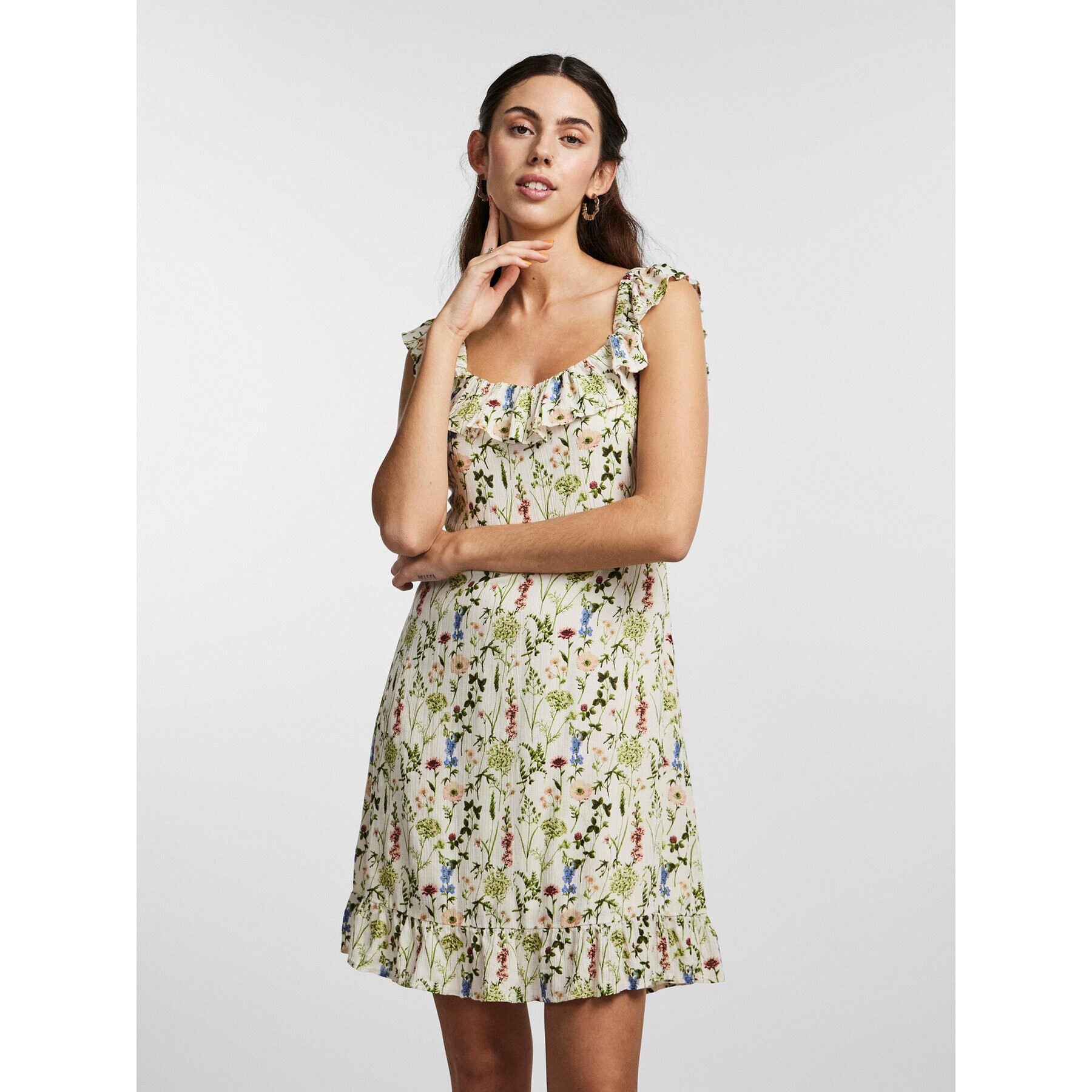 Pieces Лятна рокля 17139633 Екрю Regular Fit - Pepit.bg