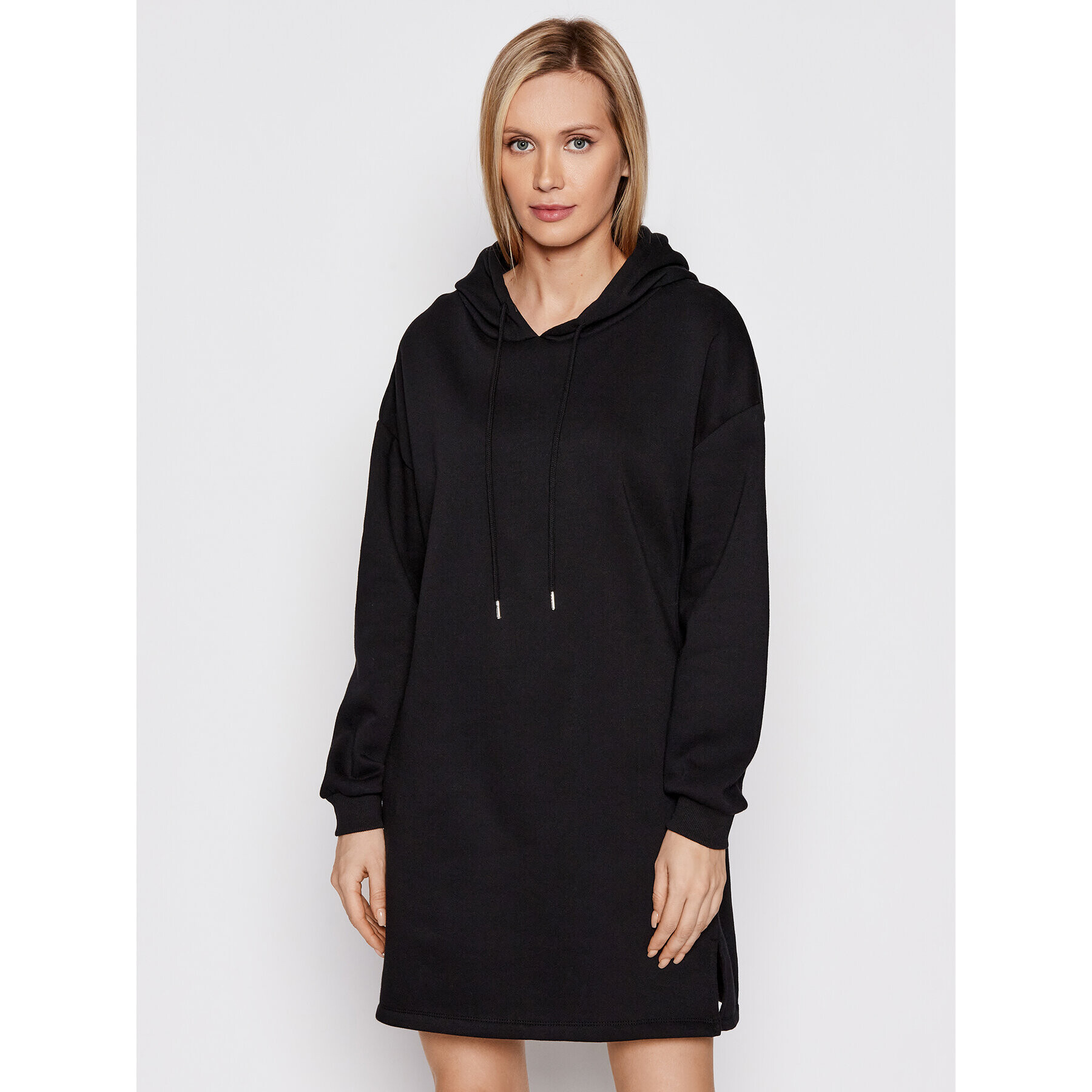 Pieces Плетена рокля Chilli 17115876 Черен Relaxed Fit - Pepit.bg