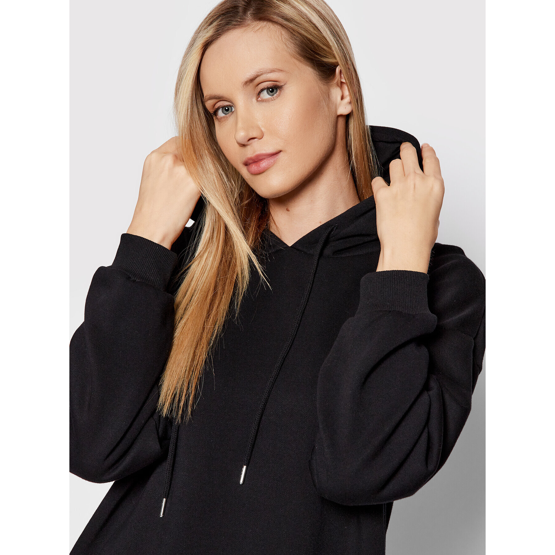 Pieces Плетена рокля Chilli 17115876 Черен Relaxed Fit - Pepit.bg