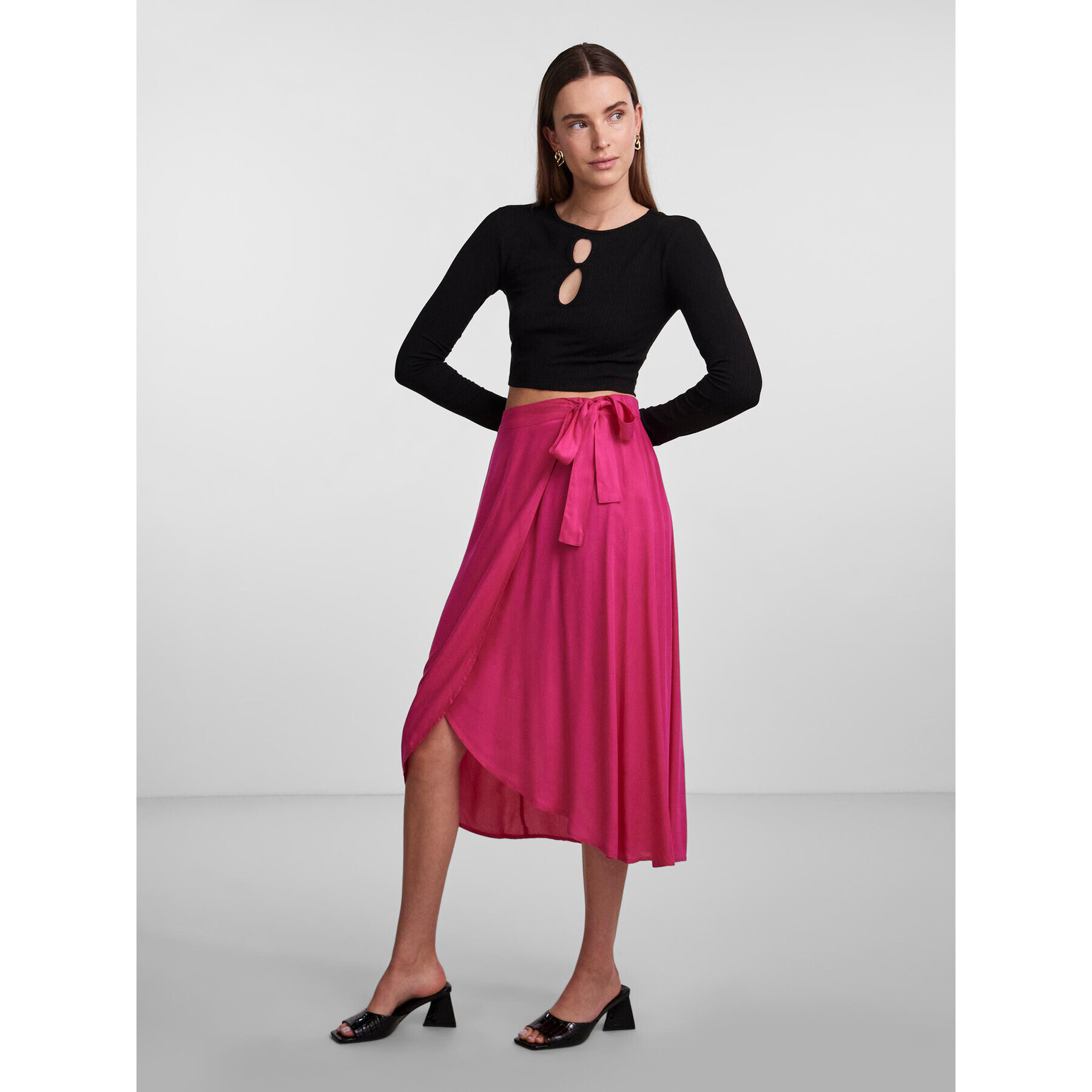 Pieces Пола 17133697 Розов Regular Fit - Pepit.bg