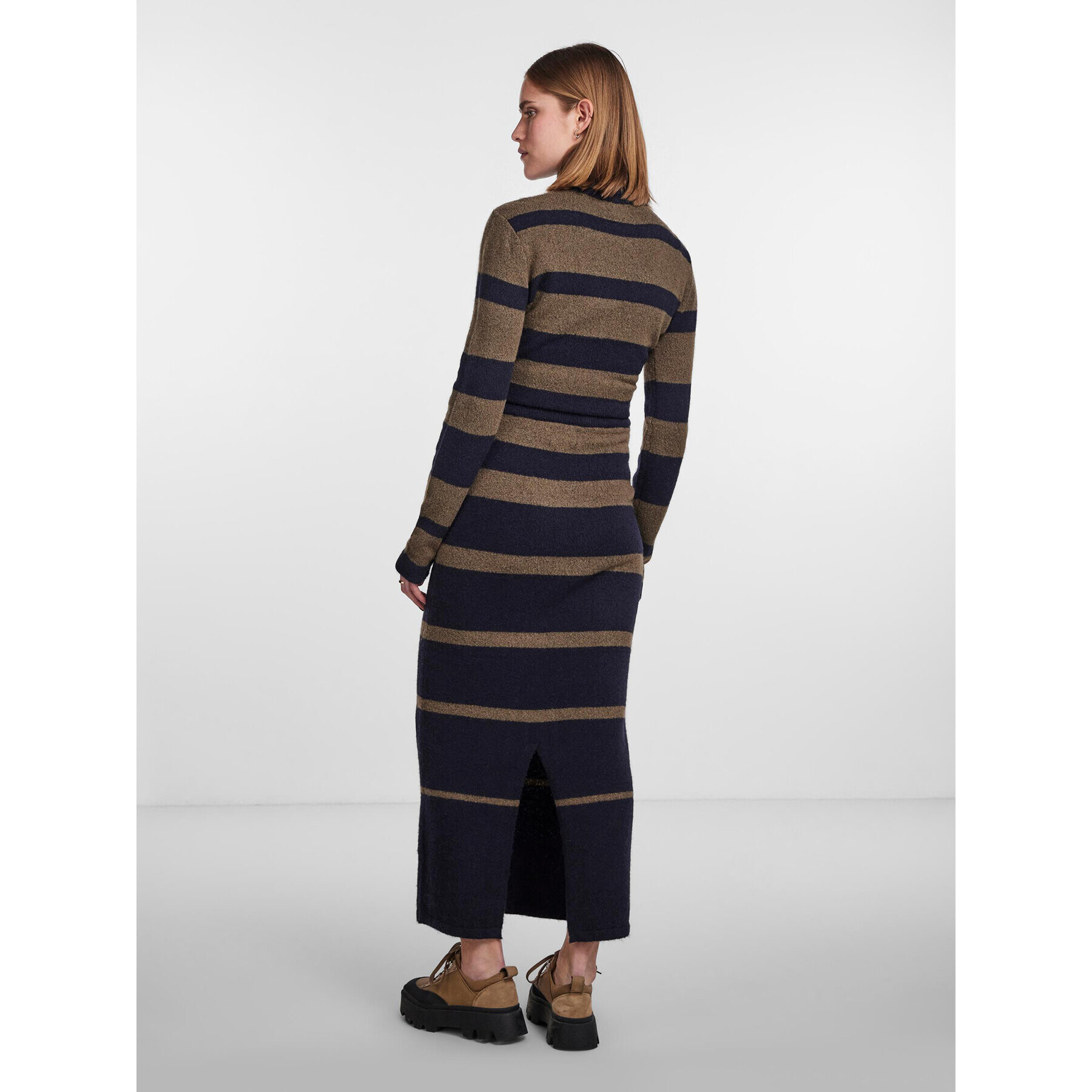 Pieces Пола тип молив 17143482 Тъмносин Regular Fit - Pepit.bg