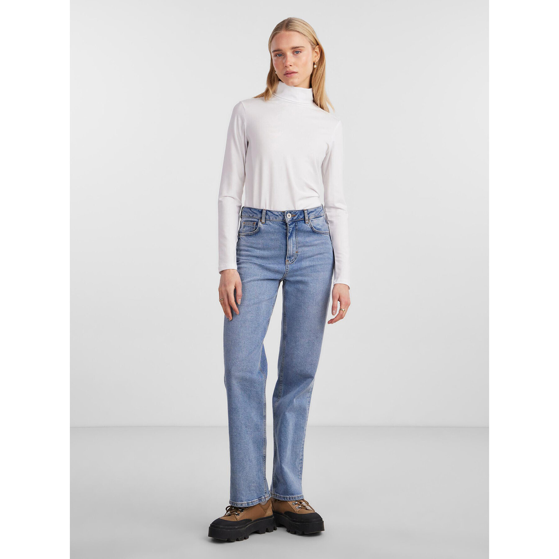 Pieces Поло 17108494 Бял Slim Fit - Pepit.bg