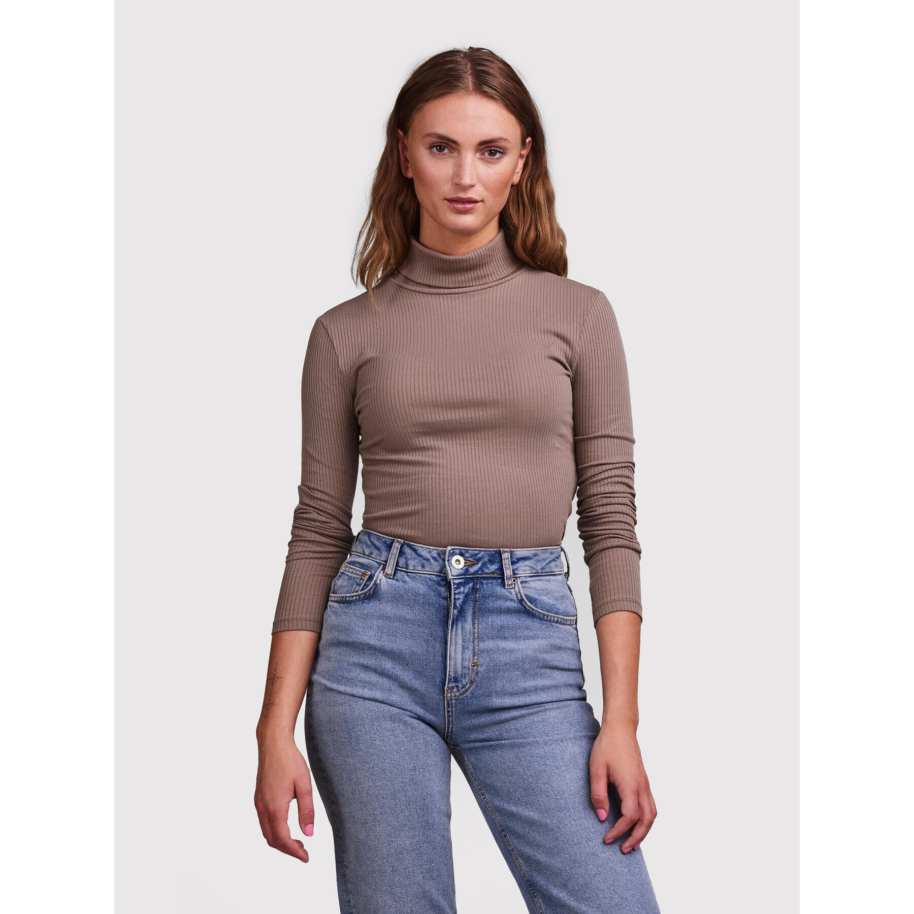 Pieces Поло Kitte 17127241 Кафяв Slim Fit - Pepit.bg