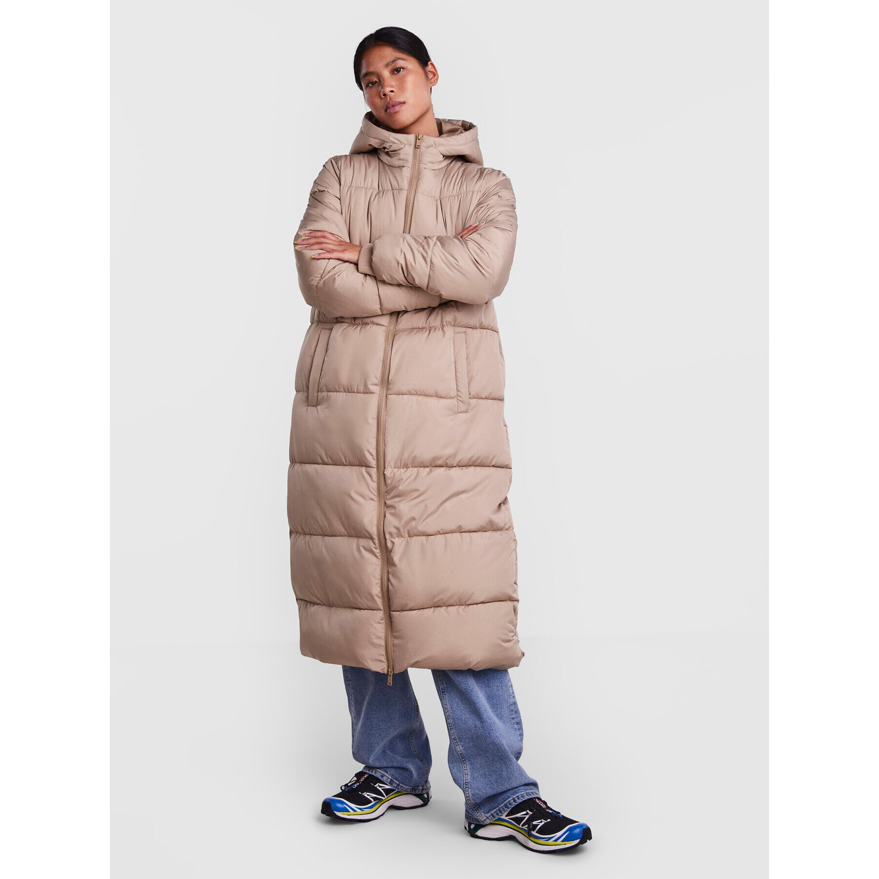 Pieces Пухено яке Bee 17127426 Бежов Oversize - Pepit.bg