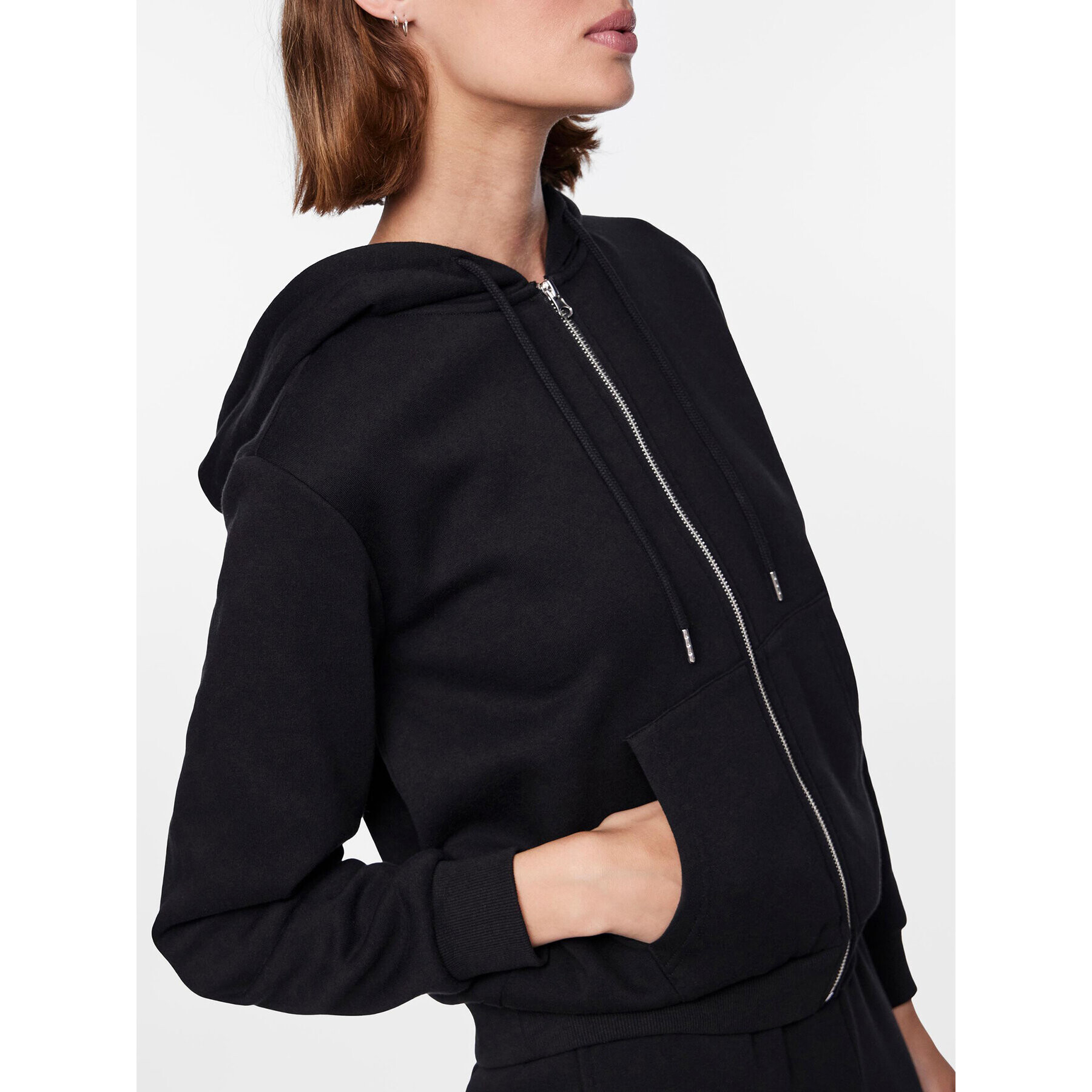 Pieces Суитшърт 17140741 Черен Regular Fit - Pepit.bg