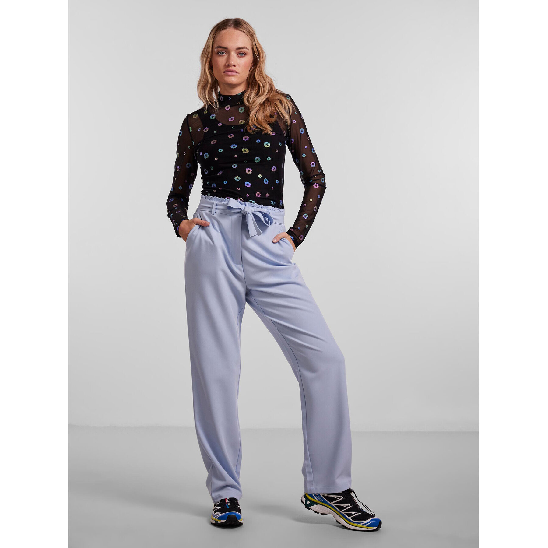 Pieces Текстилни панталони Boss 17133543 Син Straight Fit - Pepit.bg