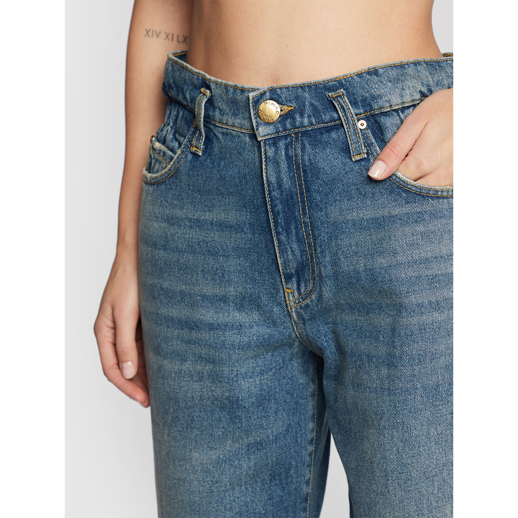 Pinko Дънки Maddie 1J10Z8 A05T Син Mom Fit - Pepit.bg