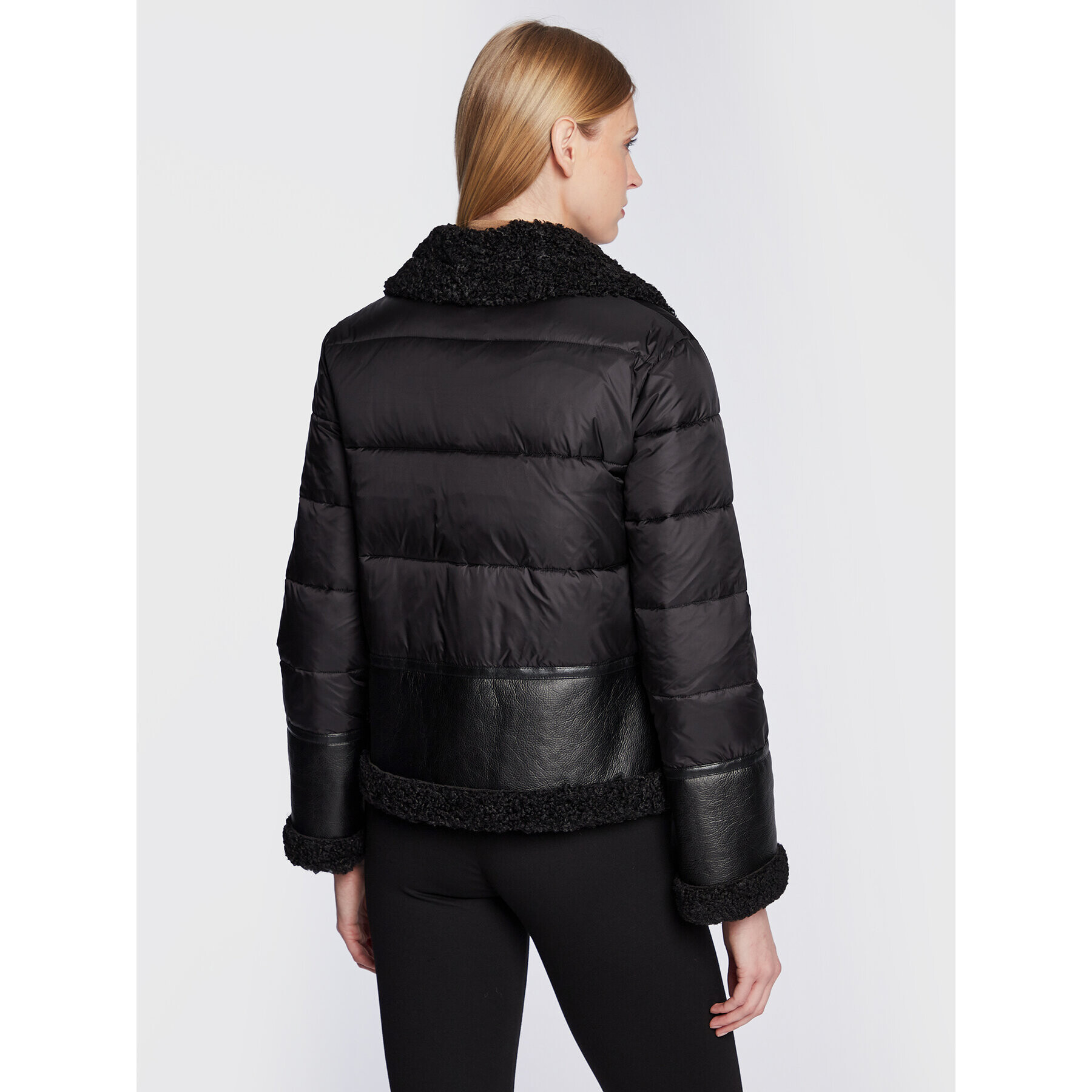 Pinko Пухено яке Iside 1G18KJ Y4V5 Черен Regular Fit - Pepit.bg