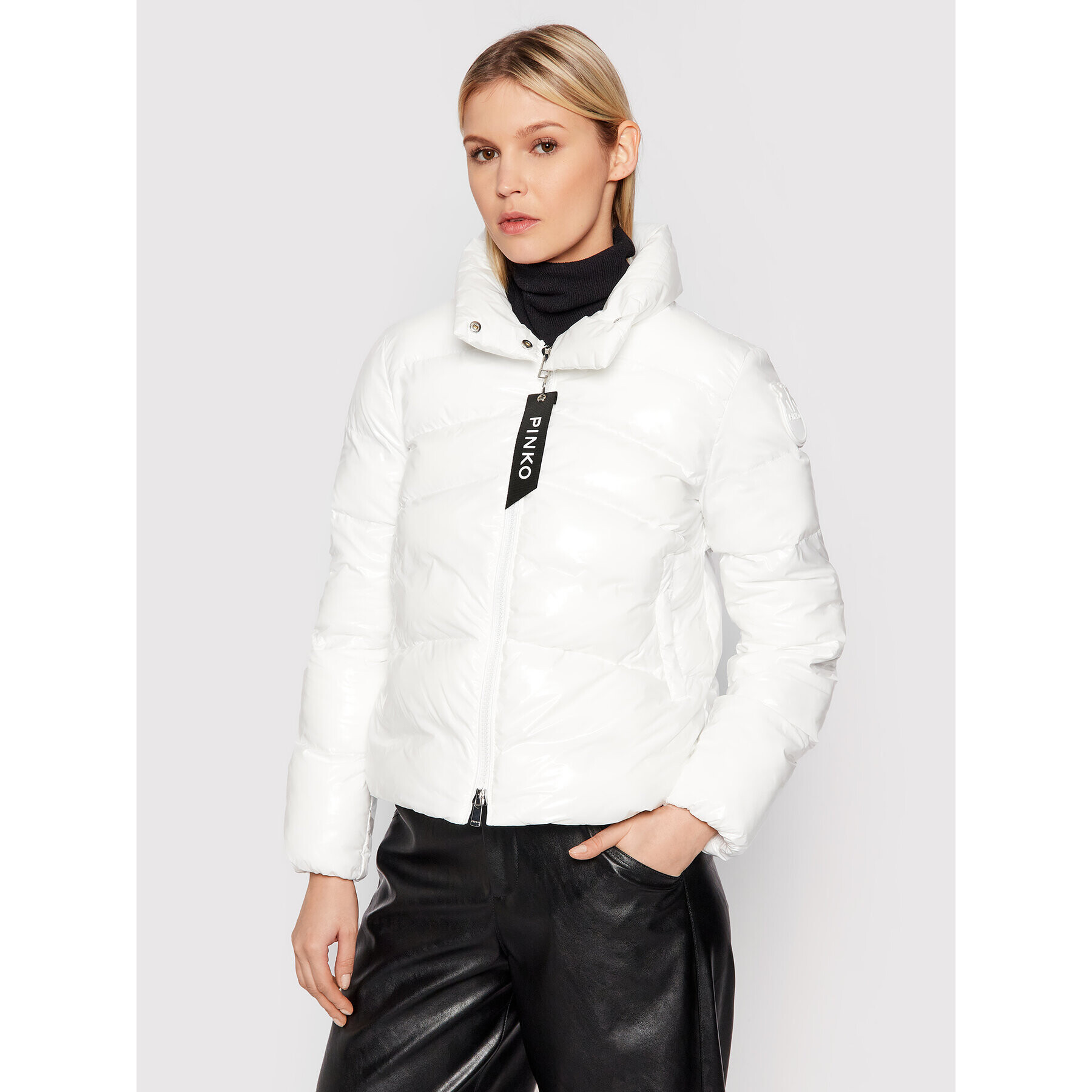 Pinko Пухено яке Micro 1 1G16KU Y767 Бял Regular Fit - Pepit.bg