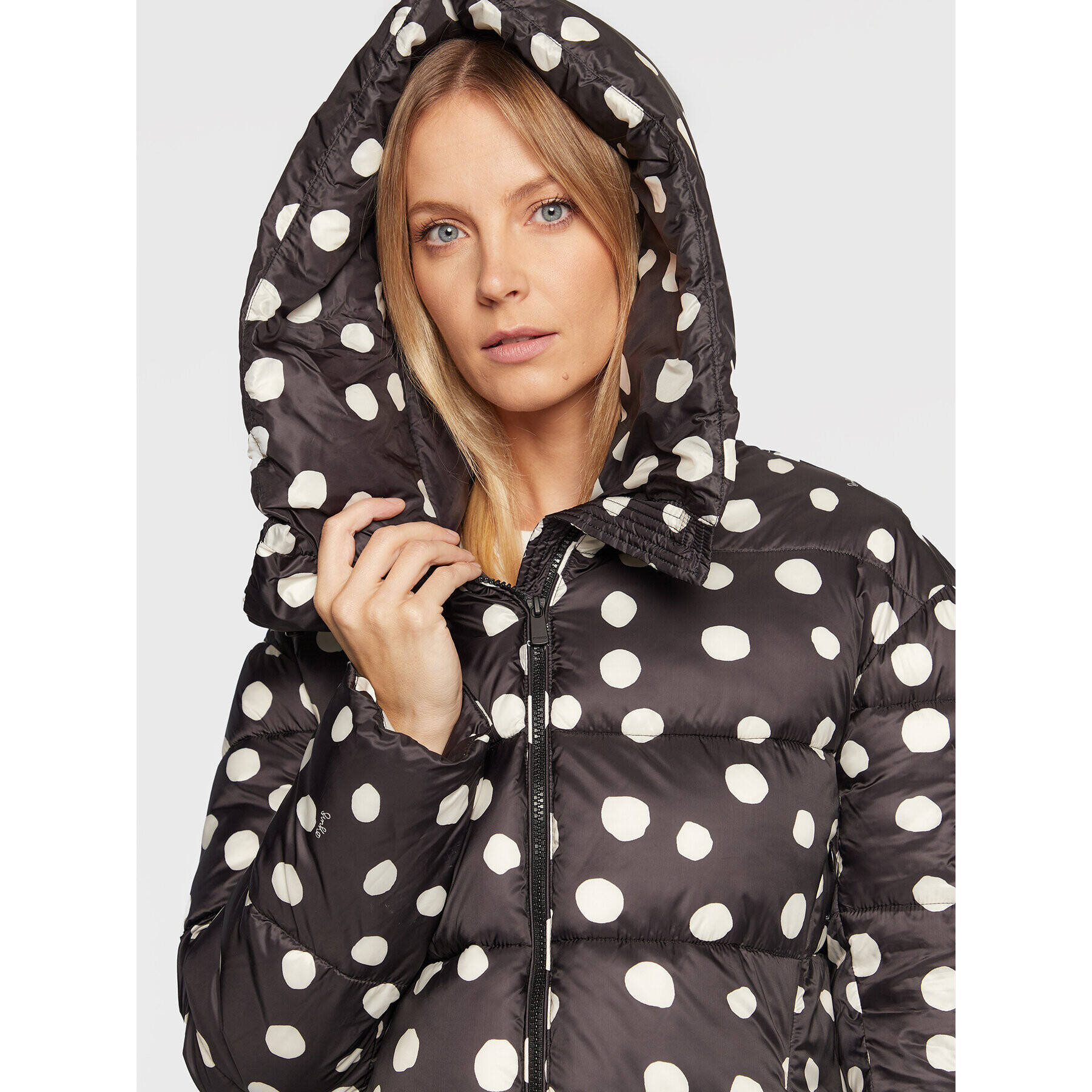 Pinko Пухено яке Giza 1G18EA A07X Черен Regular Fit - Pepit.bg