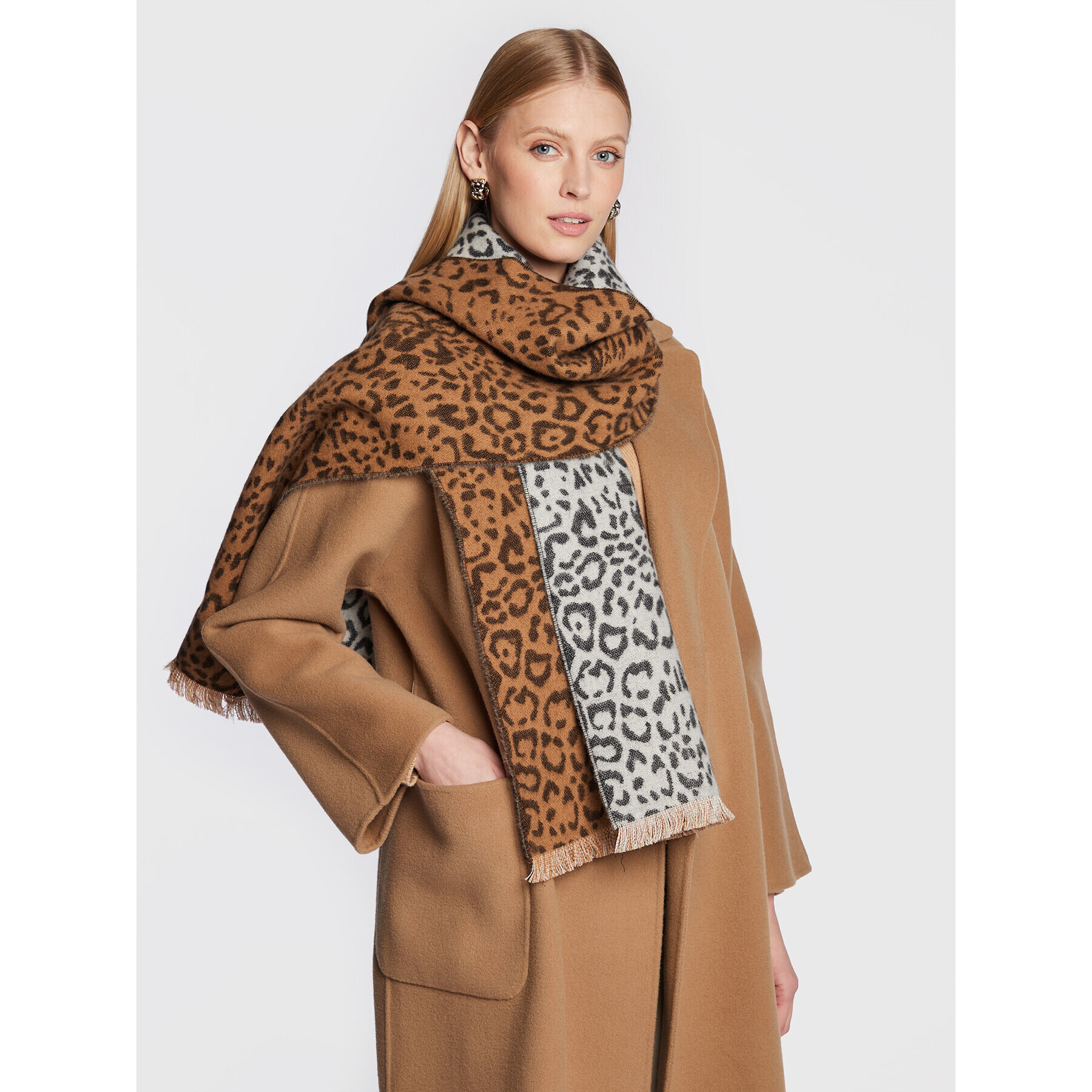Pinko Шал Rosemarie 1G206Y A0CC Кафяв - Pepit.bg