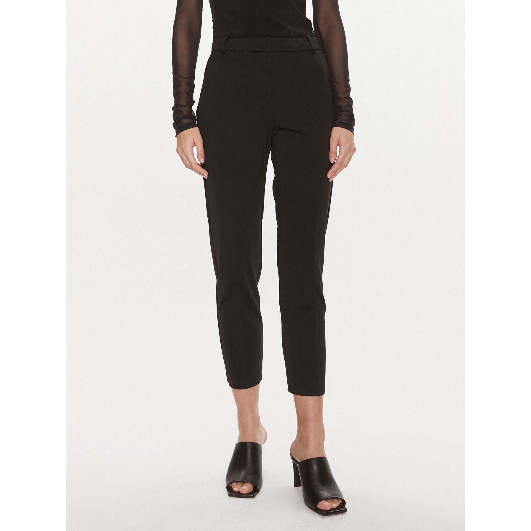 Pinko Шорти от плат Bello 100155 A1L4 Черен Regular Fit - Pepit.bg