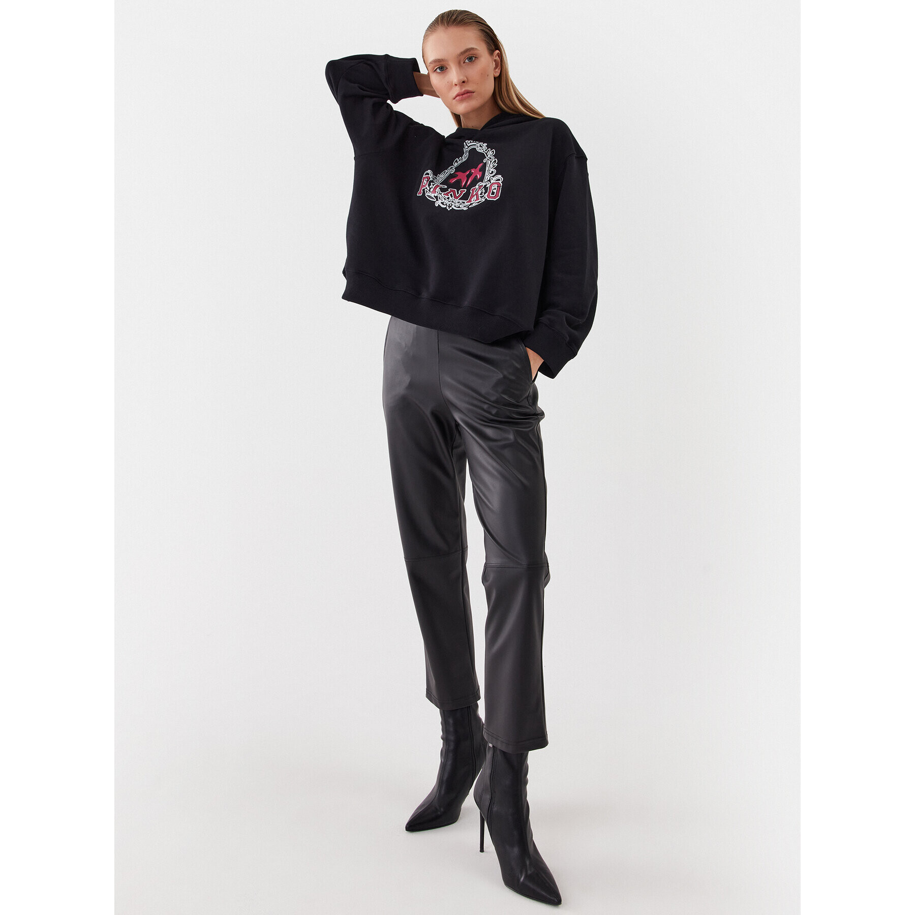 Pinko Суитшърт 101767 A13M Черен Regular Fit - Pepit.bg