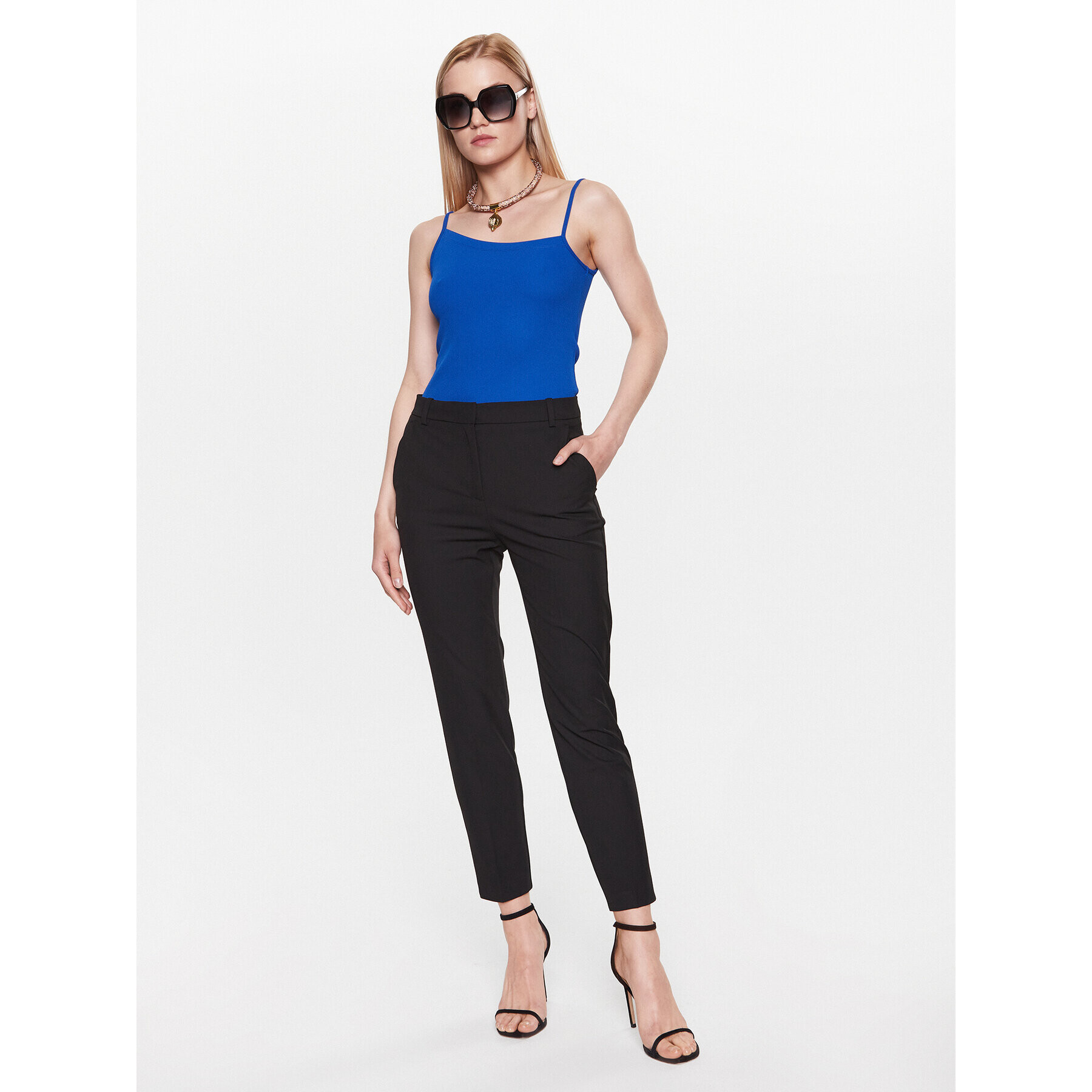 Pinko Текстилни панталони Bello 100155 A0HO Черен Cropped Fit - Pepit.bg