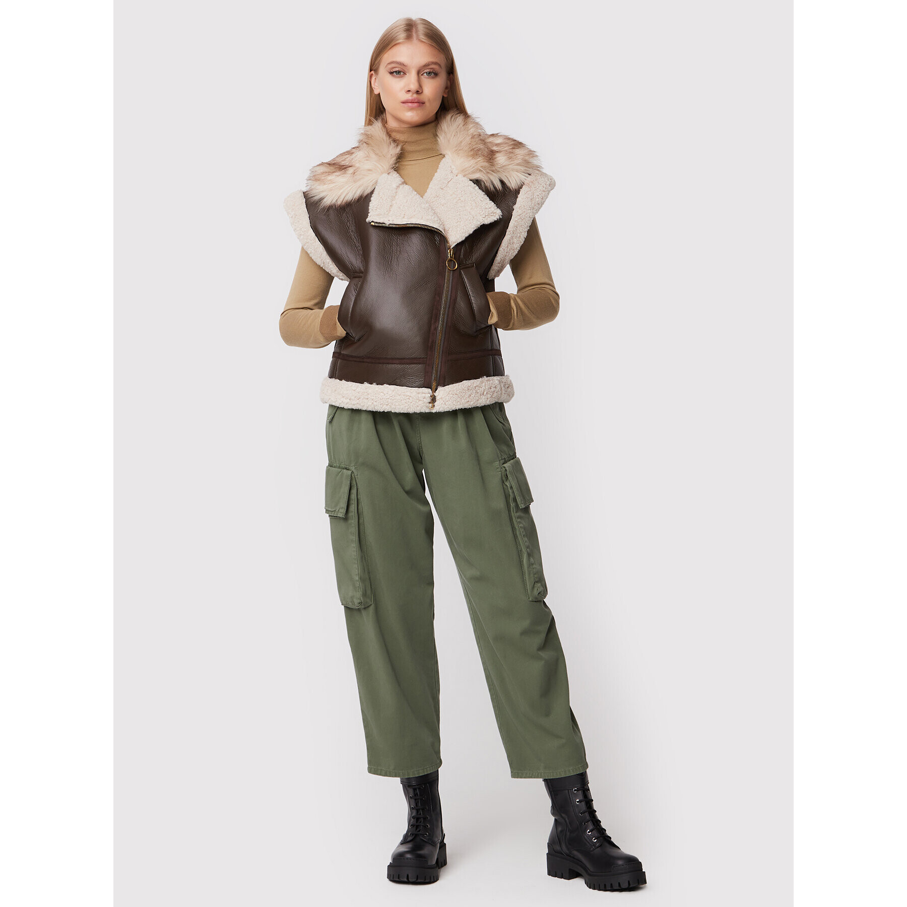 Pinko Текстилни панталони Ronfare 1J1122 A0D5 Зелен Oversize - Pepit.bg
