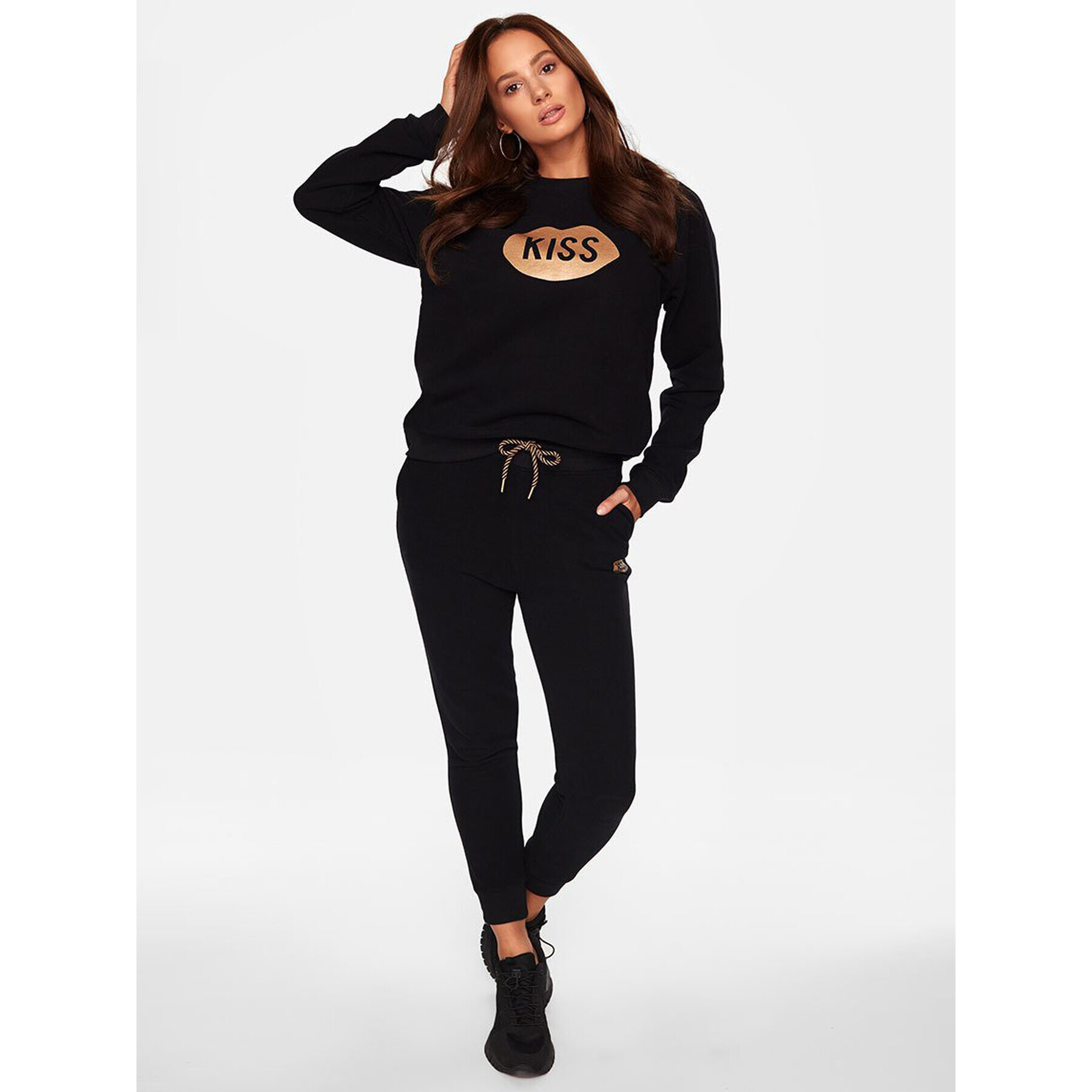 PLNY LALA Суитшърт Kiss 19 Черен Regular Fit - Pepit.bg