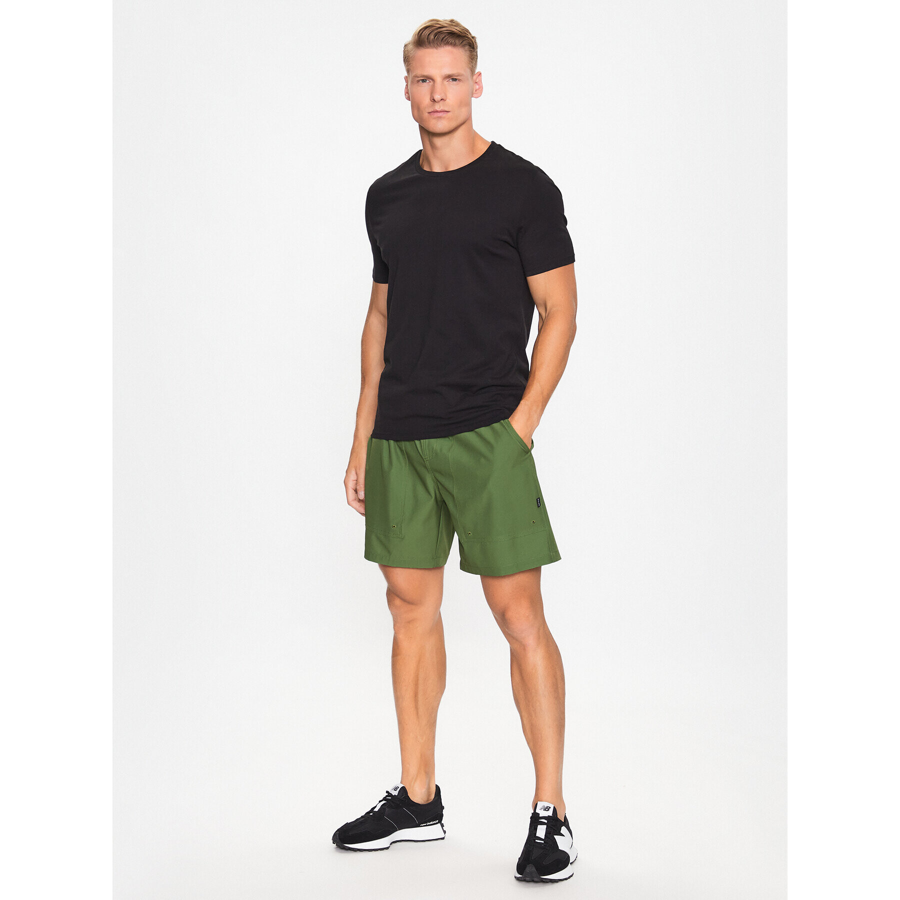 Poler Спортни шорти Adventure 231APM4004 Зелен Regular Fit - Pepit.bg