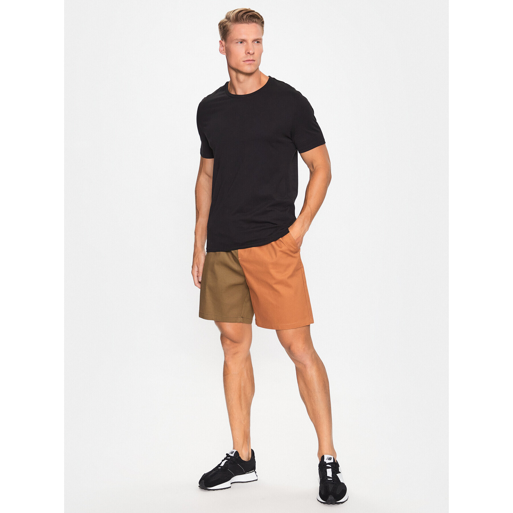 Poler Спортни шорти Dusty 231APM4005 Цветен Regular Fit - Pepit.bg