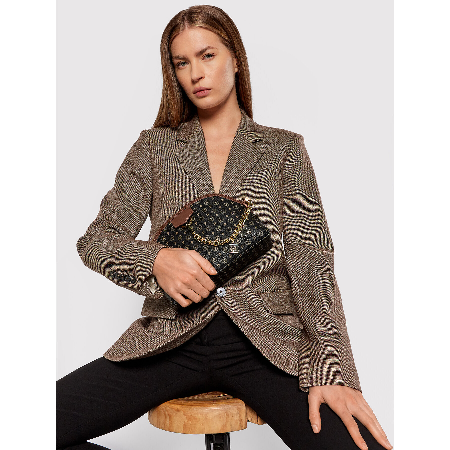 Pollini Дамска чанта TE8466PP0DQ1100D Черен - Pepit.bg