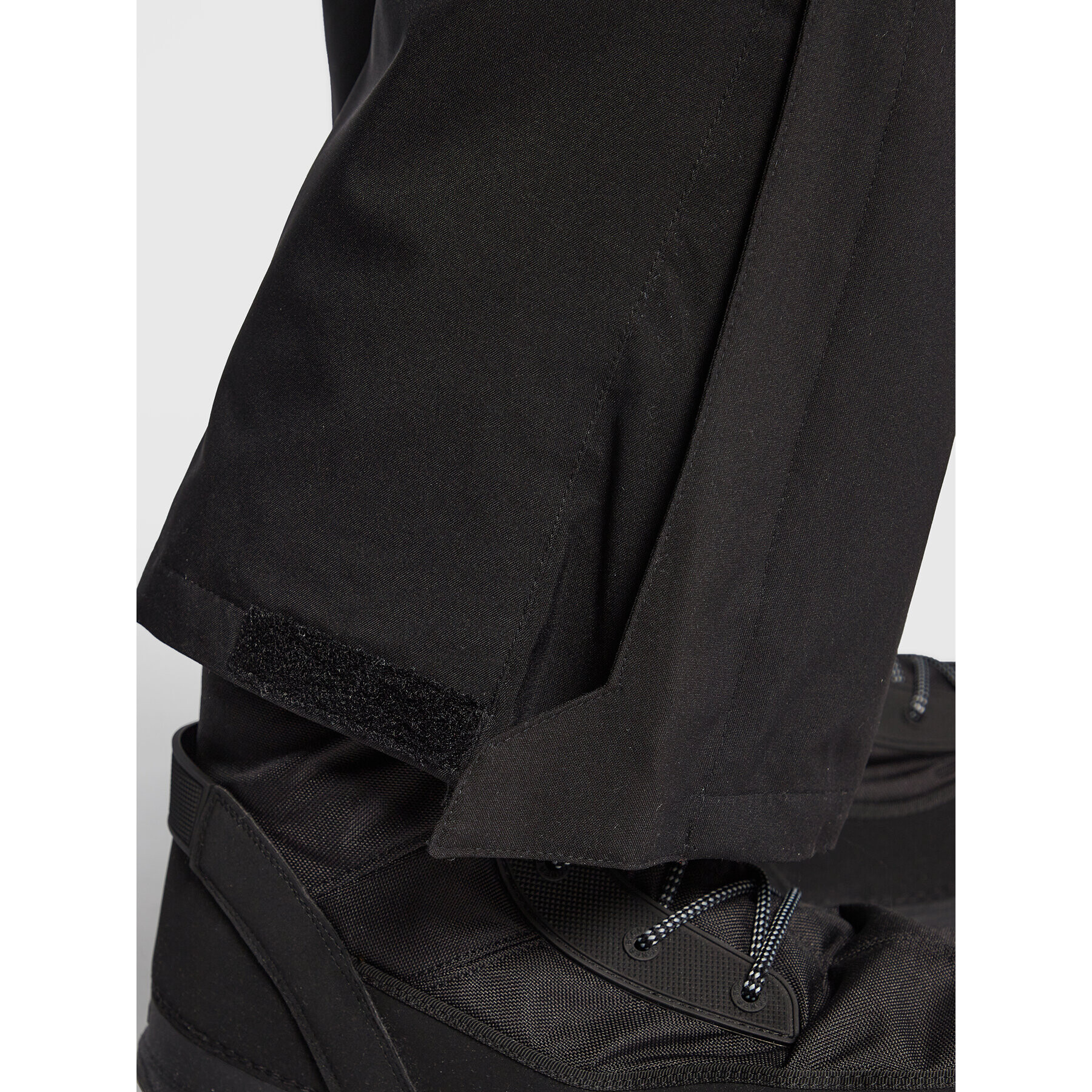 Protest Ски панталони Owens P4791900 Черен Regular Fit - Pepit.bg
