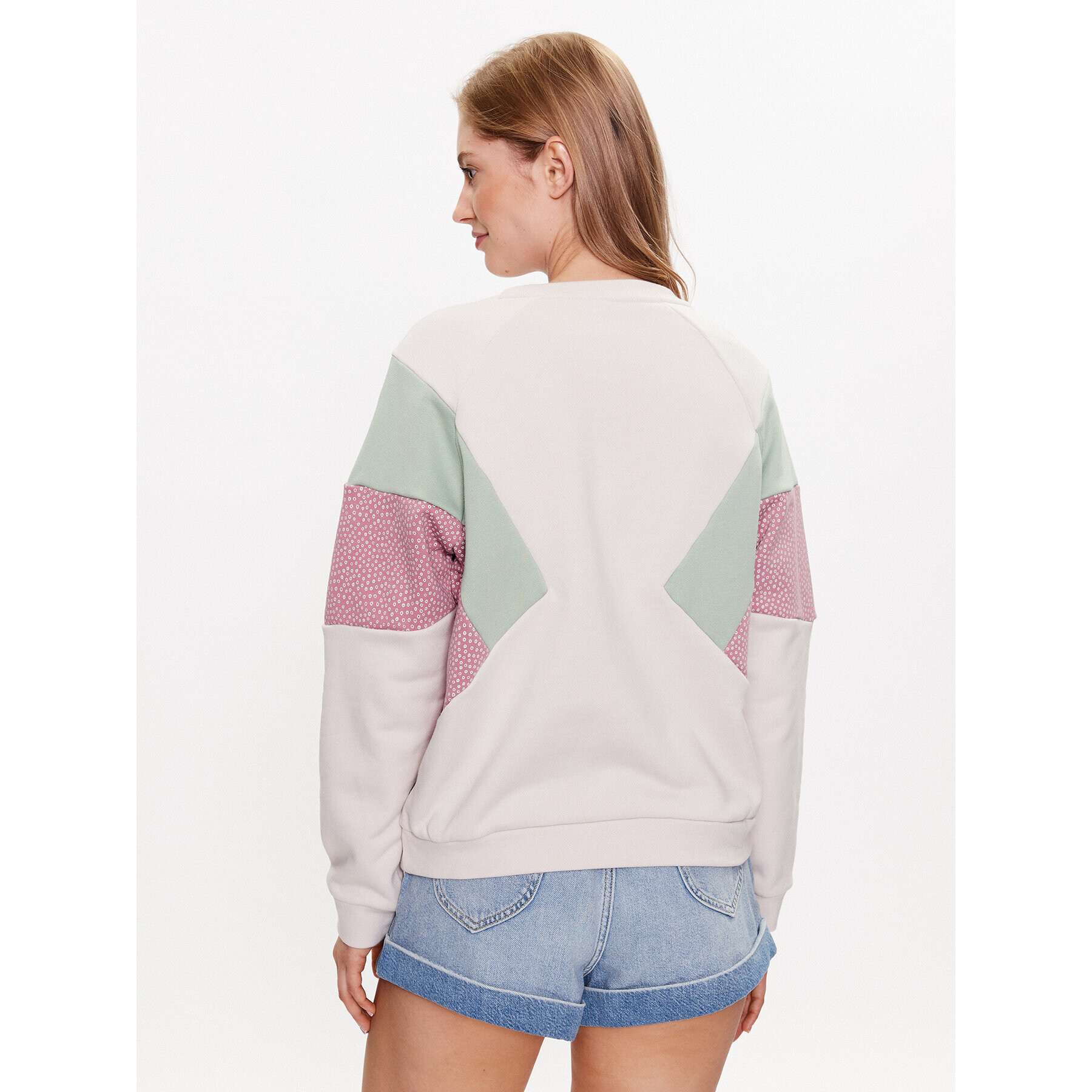 Protest Суитшърт Nxgpoas 3670431 Бежов Regular Fit - Pepit.bg