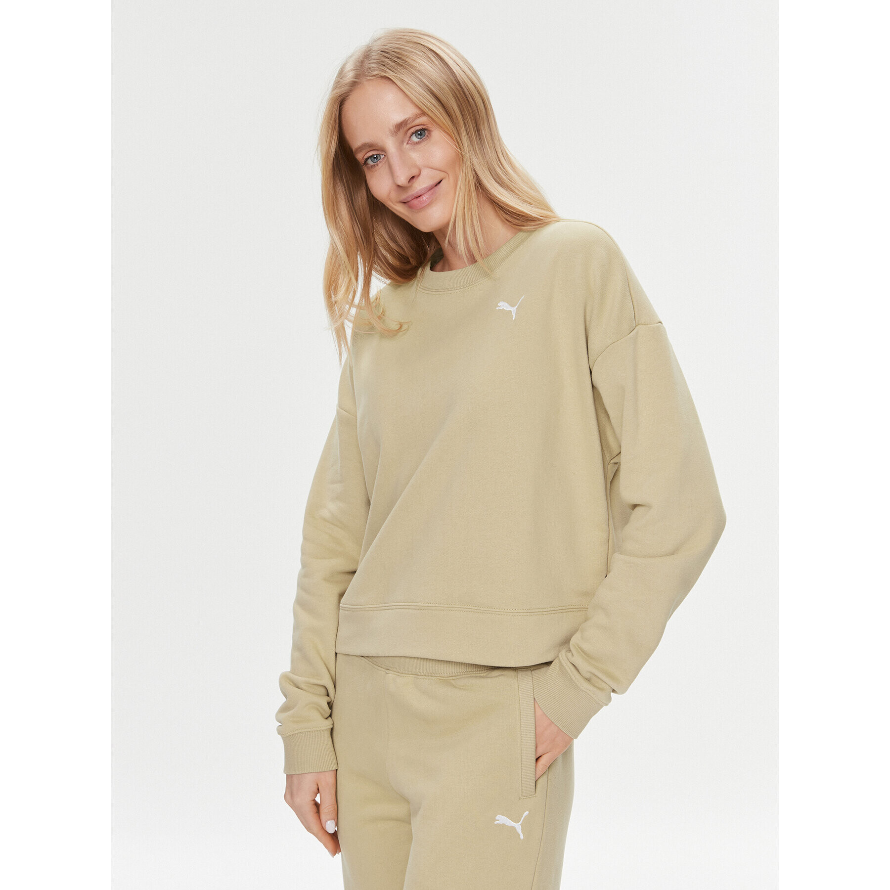 Puma Анцуг Loungewear 676089 Бежов Relaxed Fit - Pepit.bg