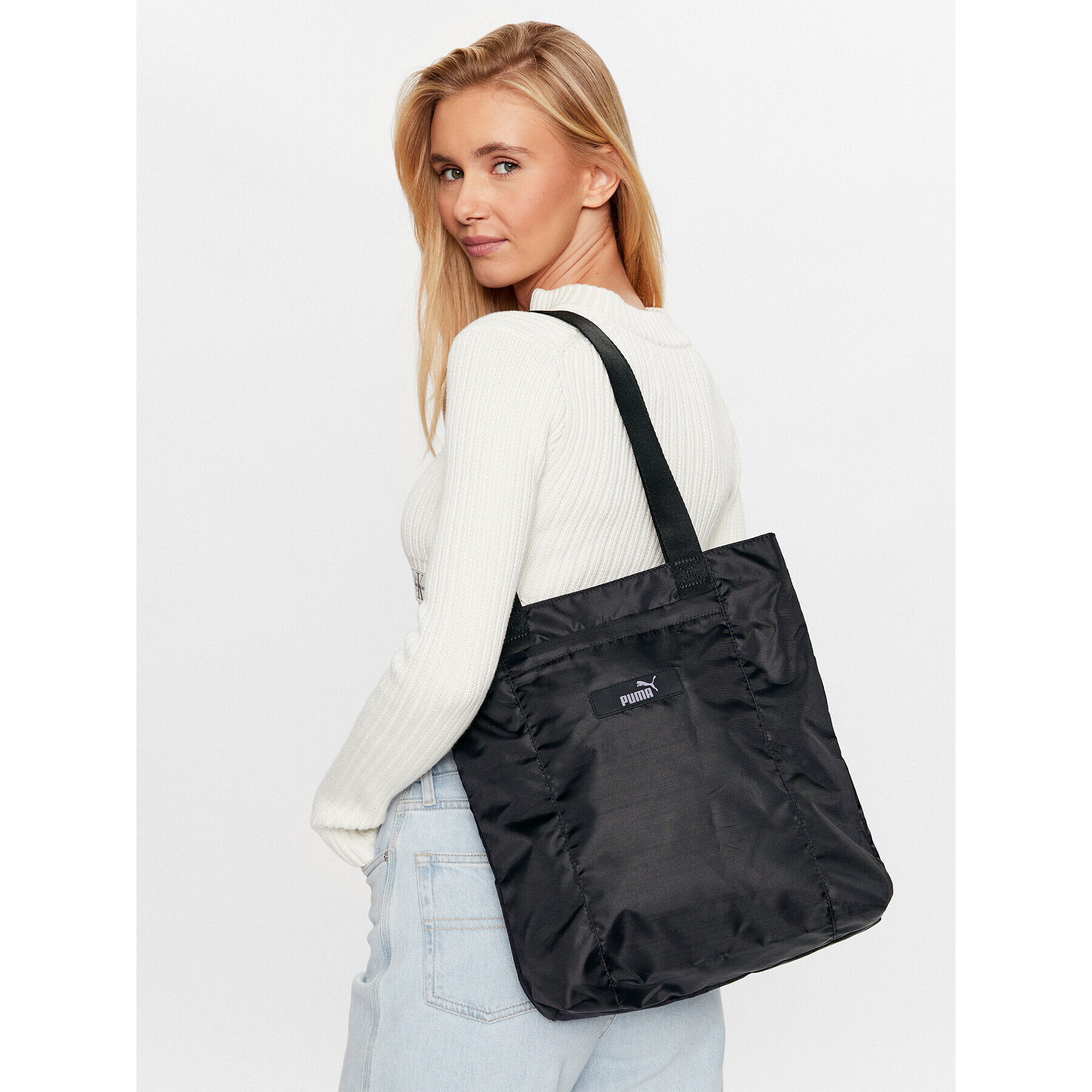 Puma Дамска чанта Core Pop Shopper 079472 01 Черен - Pepit.bg
