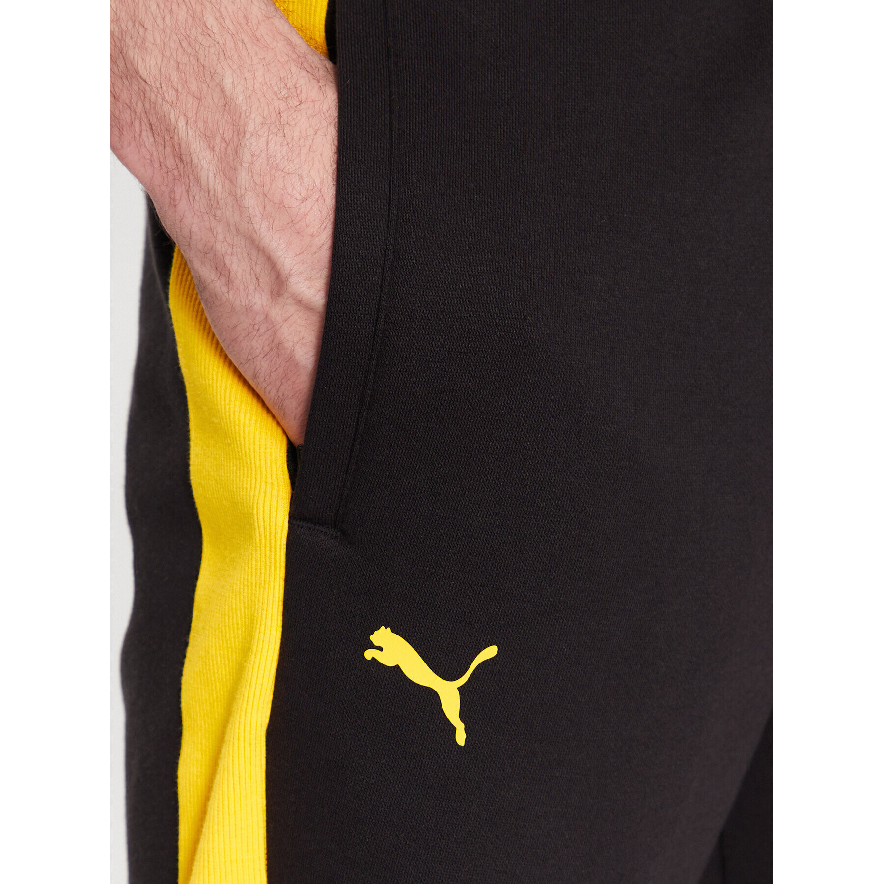 Puma Долнище анцуг 538233 Черен Regular Fit - Pepit.bg
