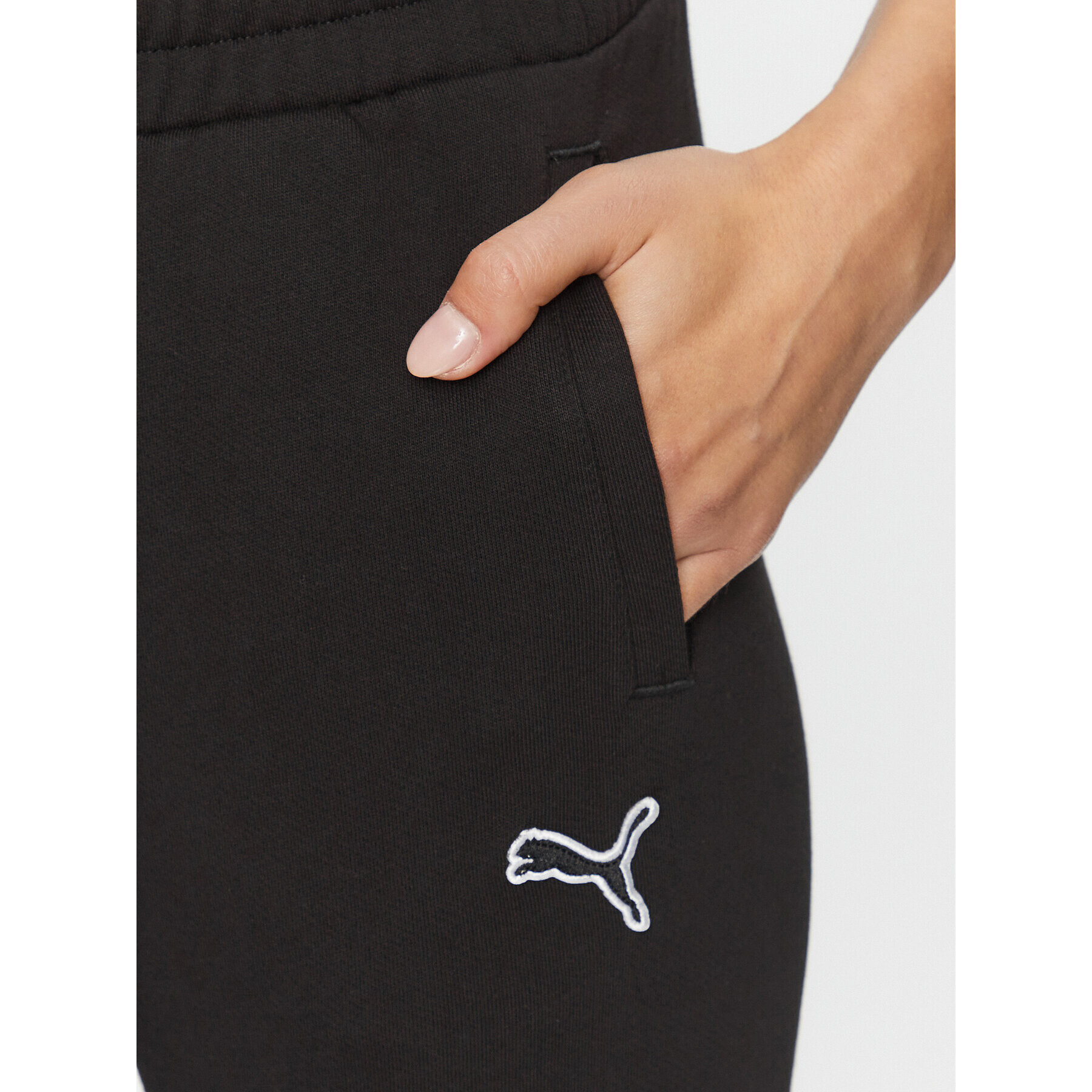 Puma Долнище анцуг Better Essentials 675989 Черен Regular Fit - Pepit.bg