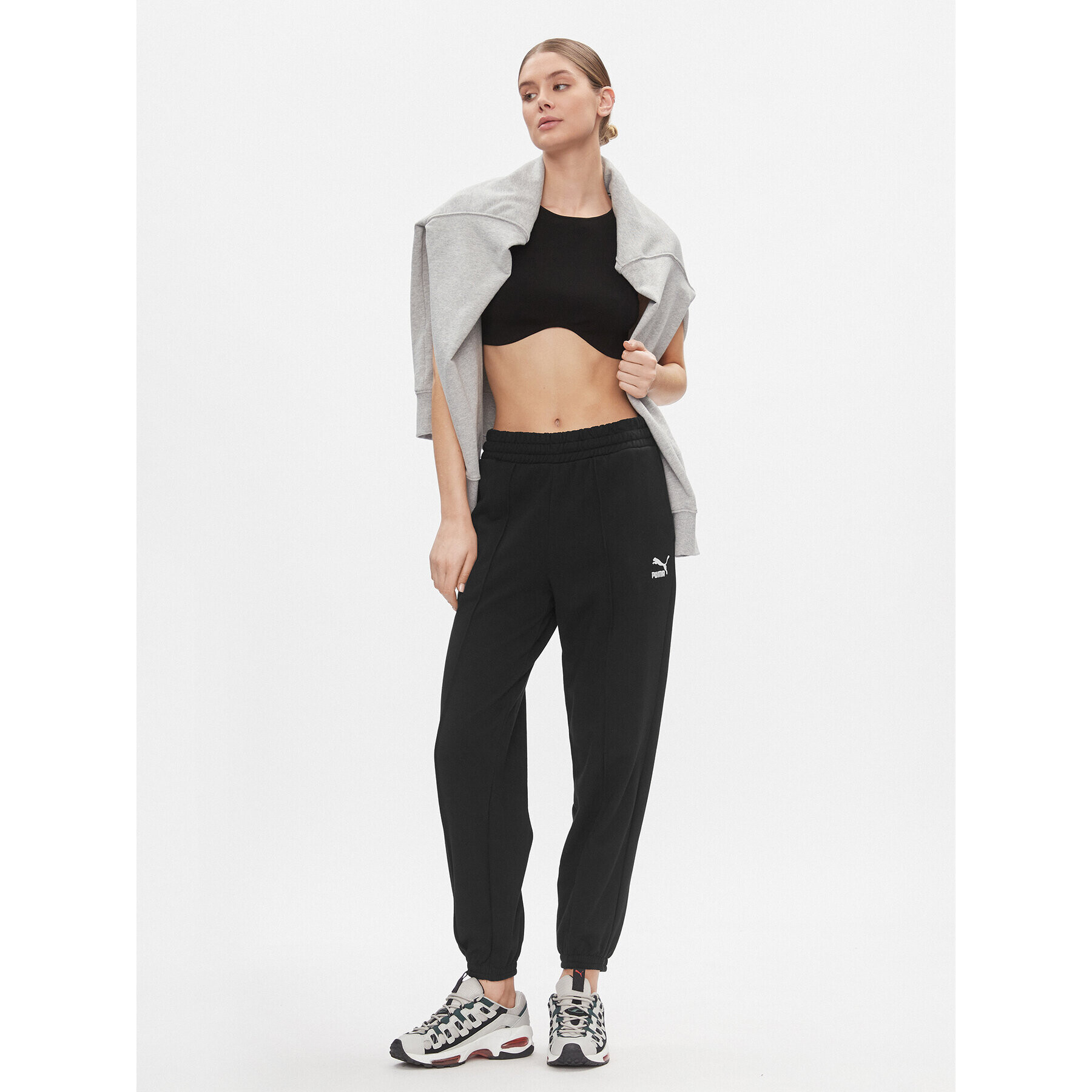 Puma Долнище анцуг Classics 535685 Черен Loose Fit - Pepit.bg