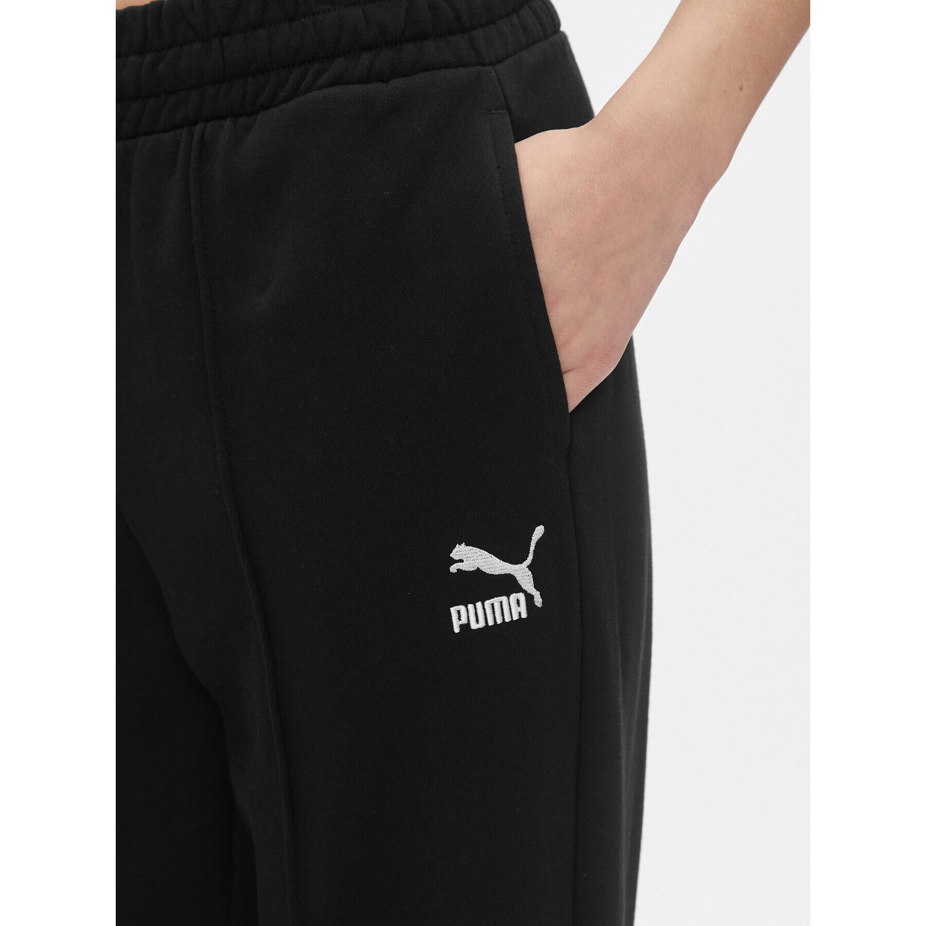 Puma Долнище анцуг Classics 535685 Черен Loose Fit - Pepit.bg