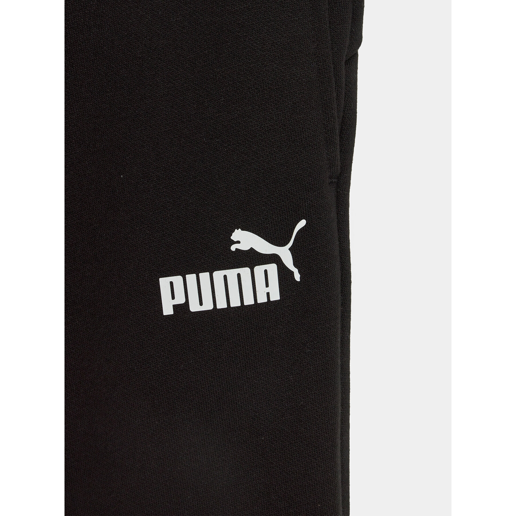 Puma Долнище анцуг Ess 587038 Черен Regular Fit - Pepit.bg